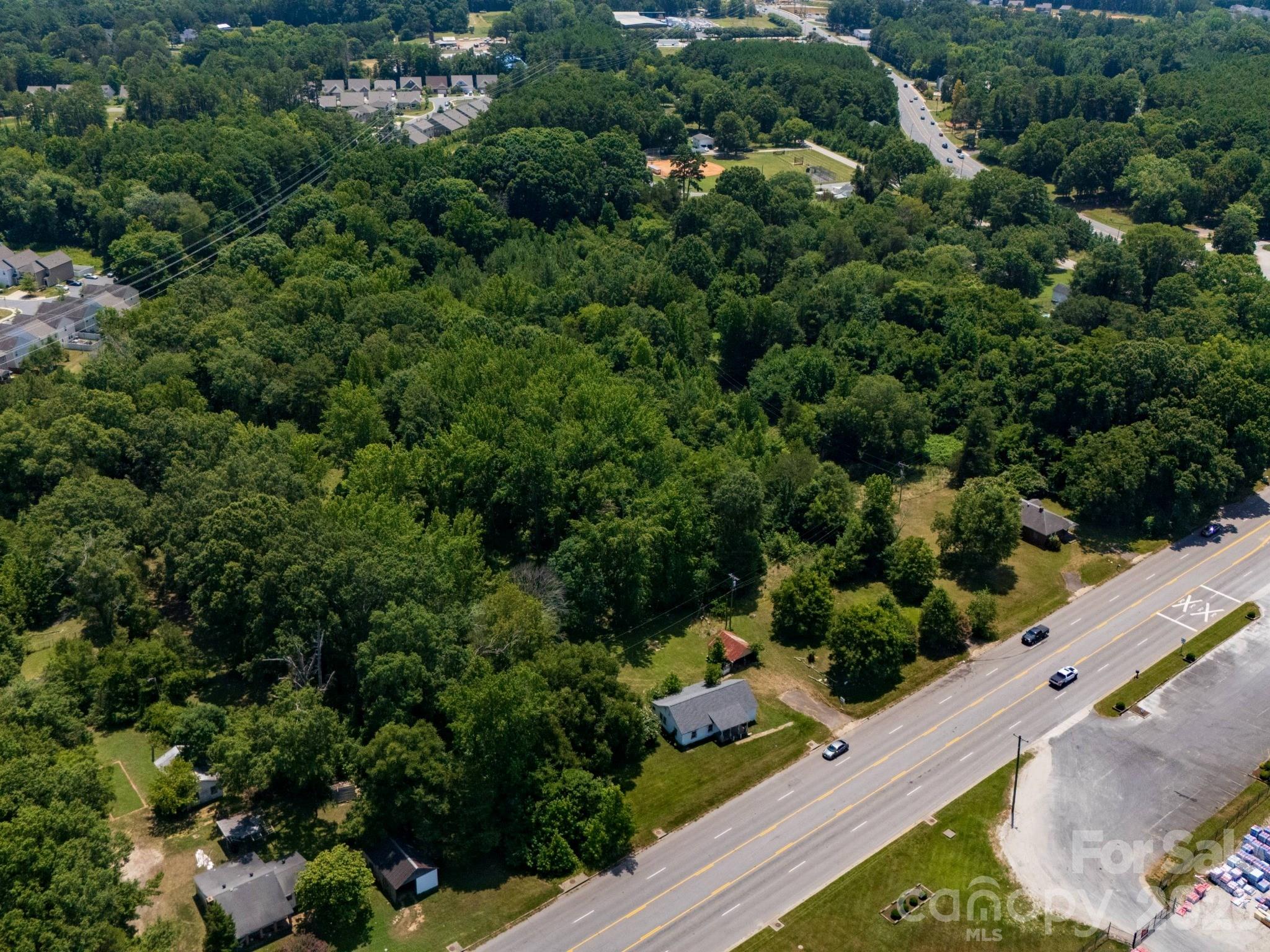 180 Hands Mill Highway