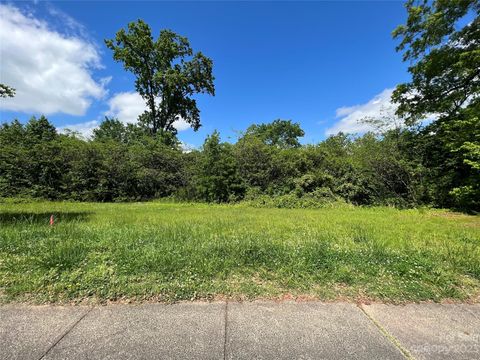 807 Charles Avenue Charlotte NC 28205