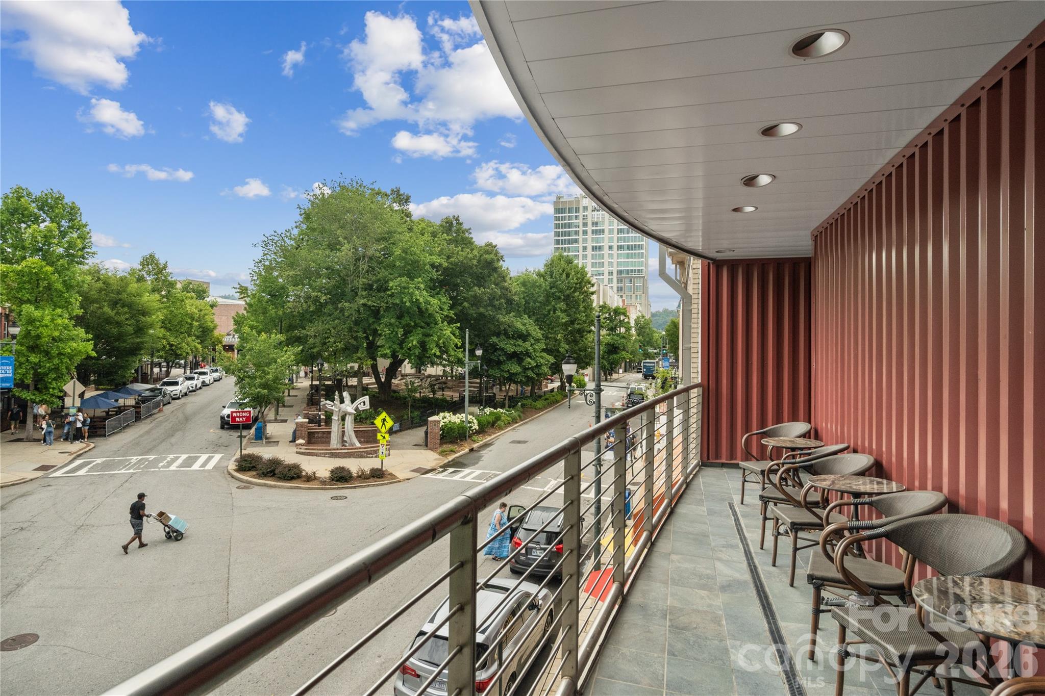 82 Patton Avenue 203