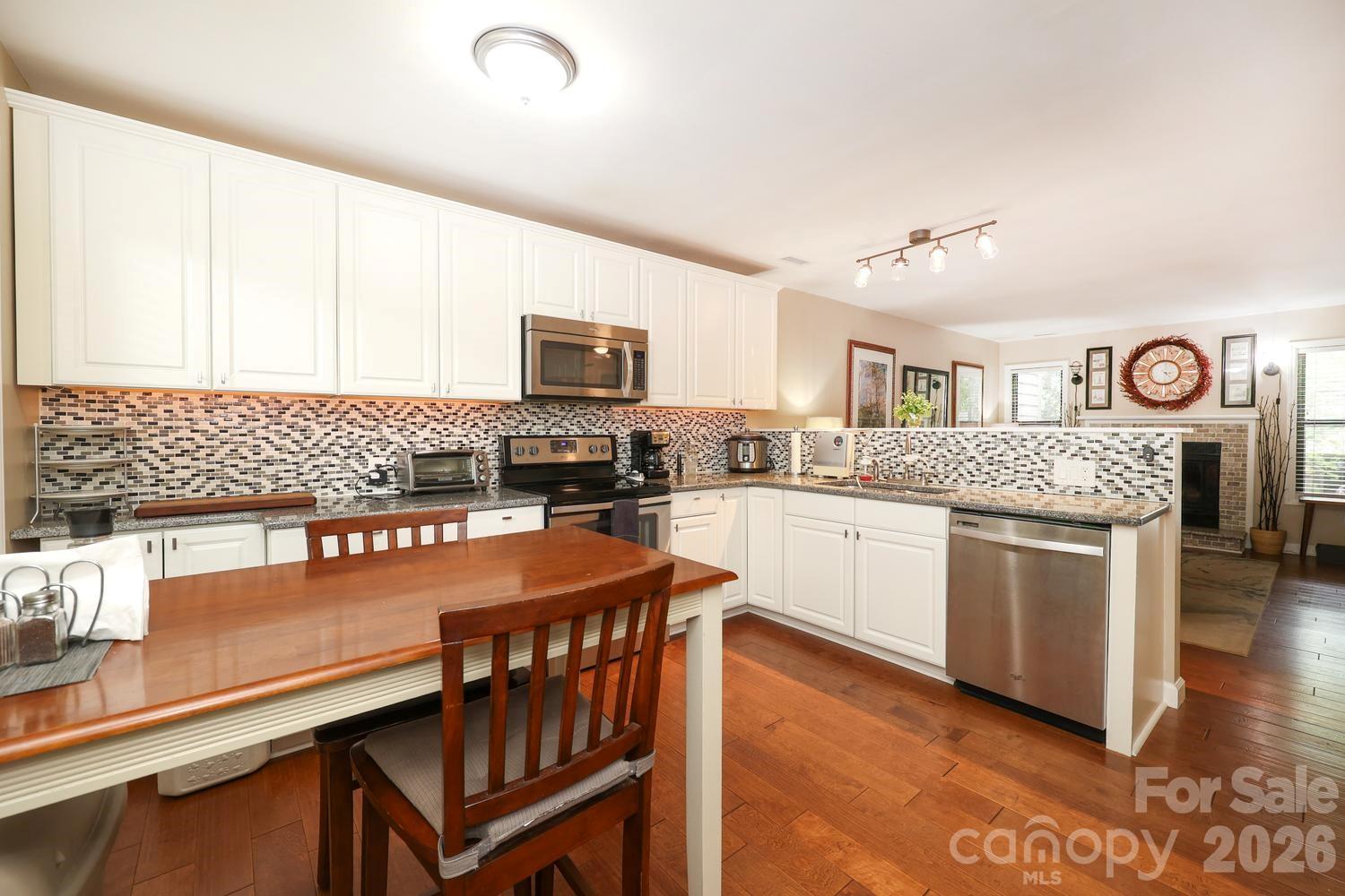 Dogwood Hills - Residential