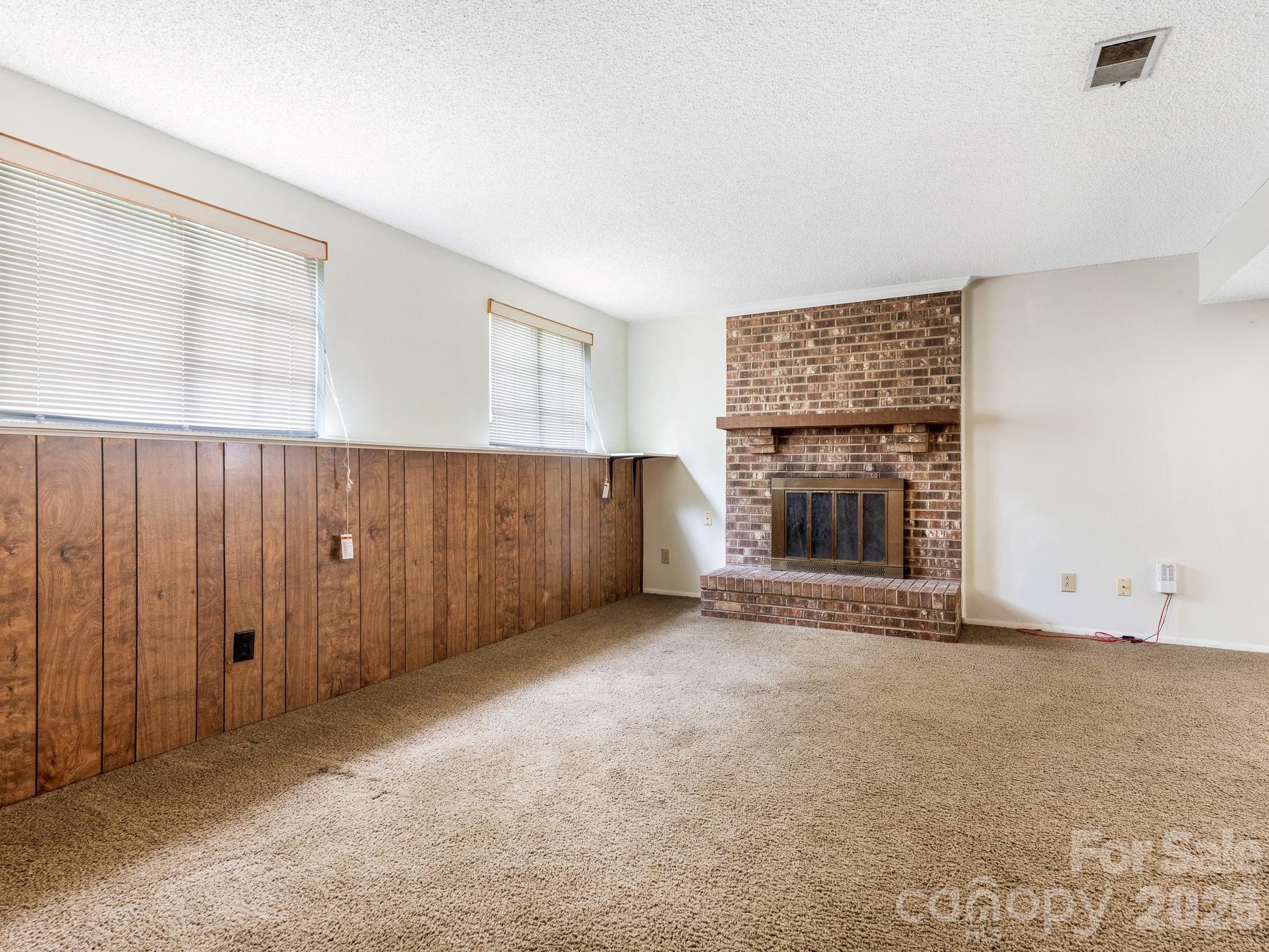 Waverly Hall - Residential