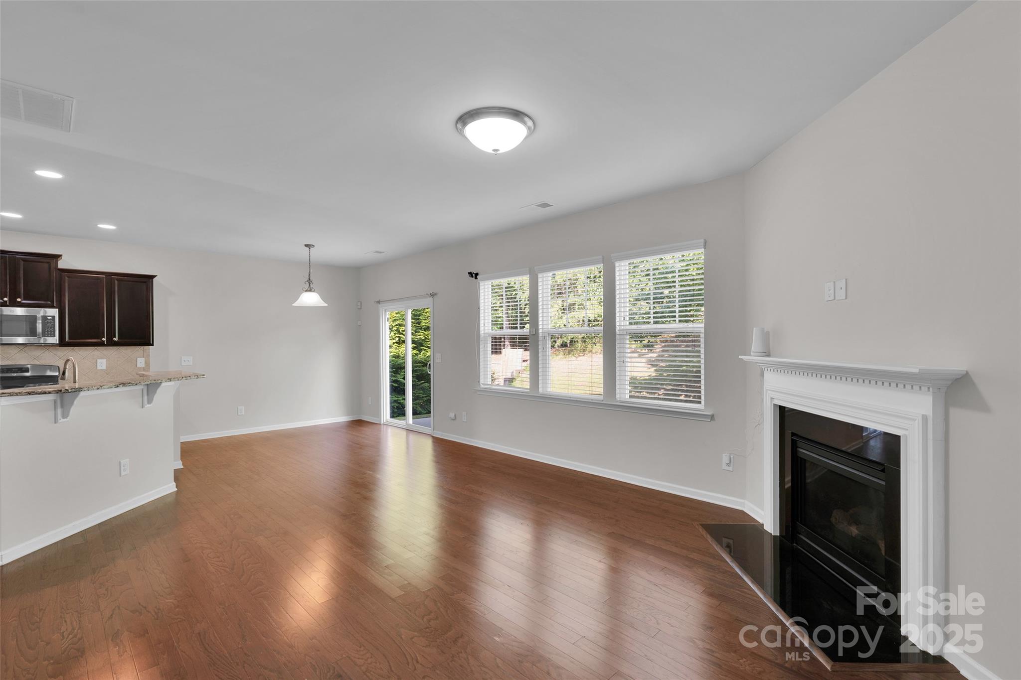 Almond Glen - Residential