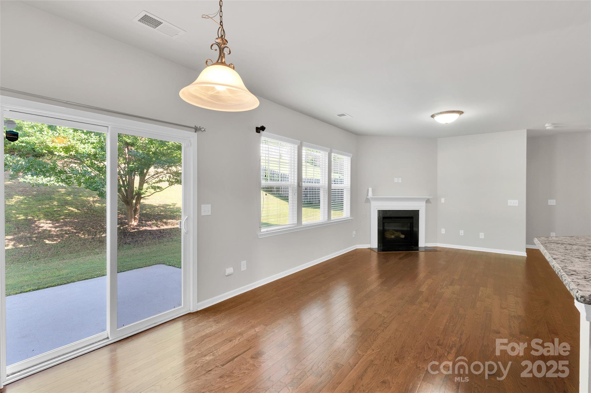 Almond Glen - Residential