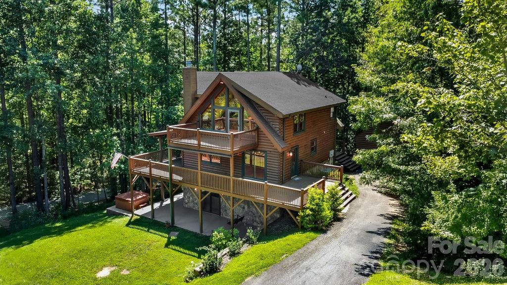 447 Hidden Lake Parkway