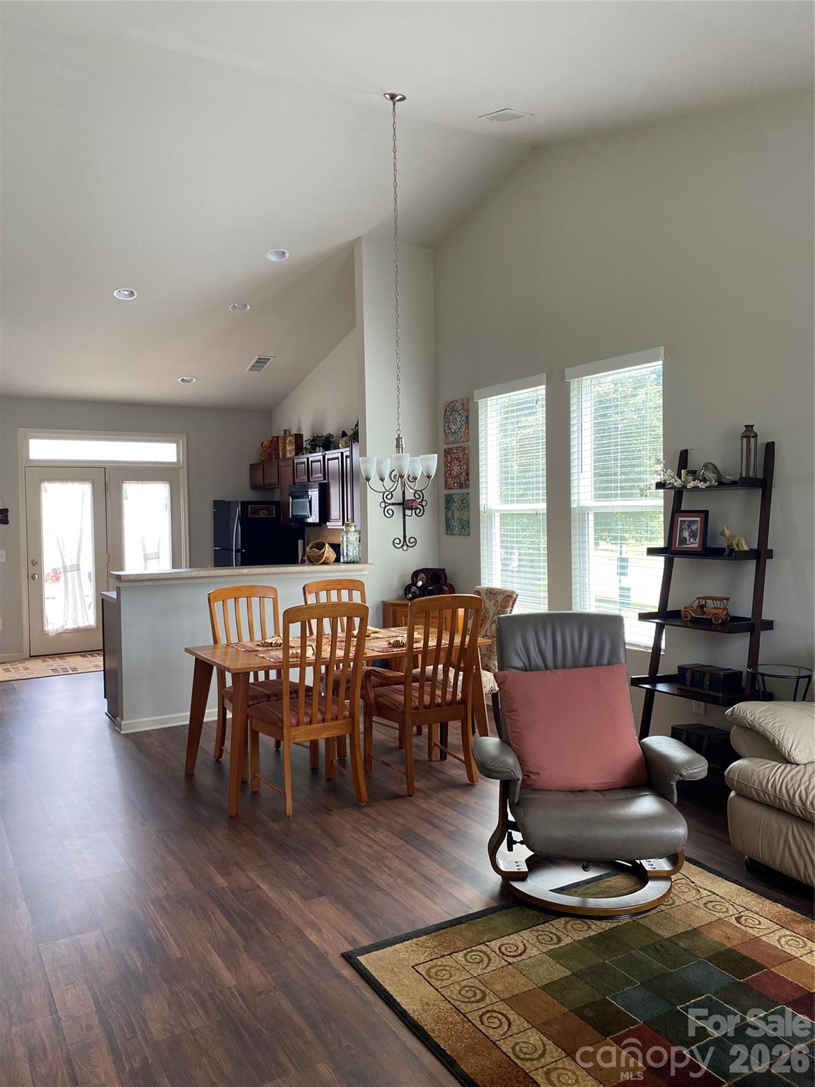100 N Ferncliff Drive