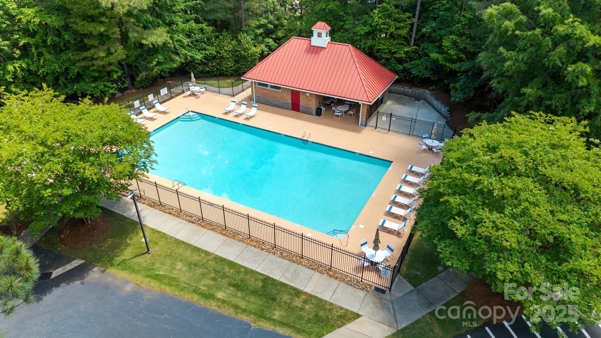Seven Oaks - Residential