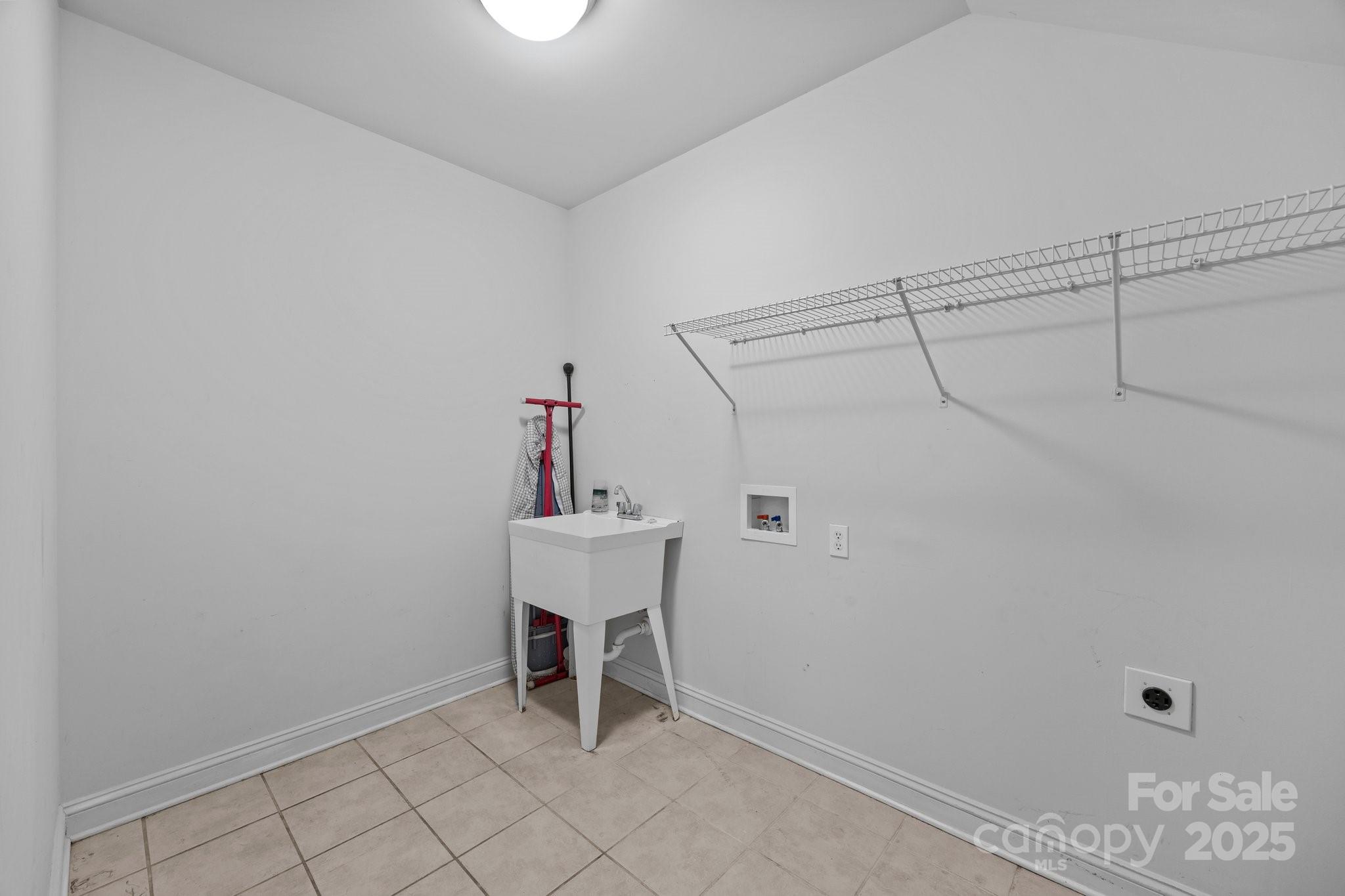 Seven Oaks - Residential