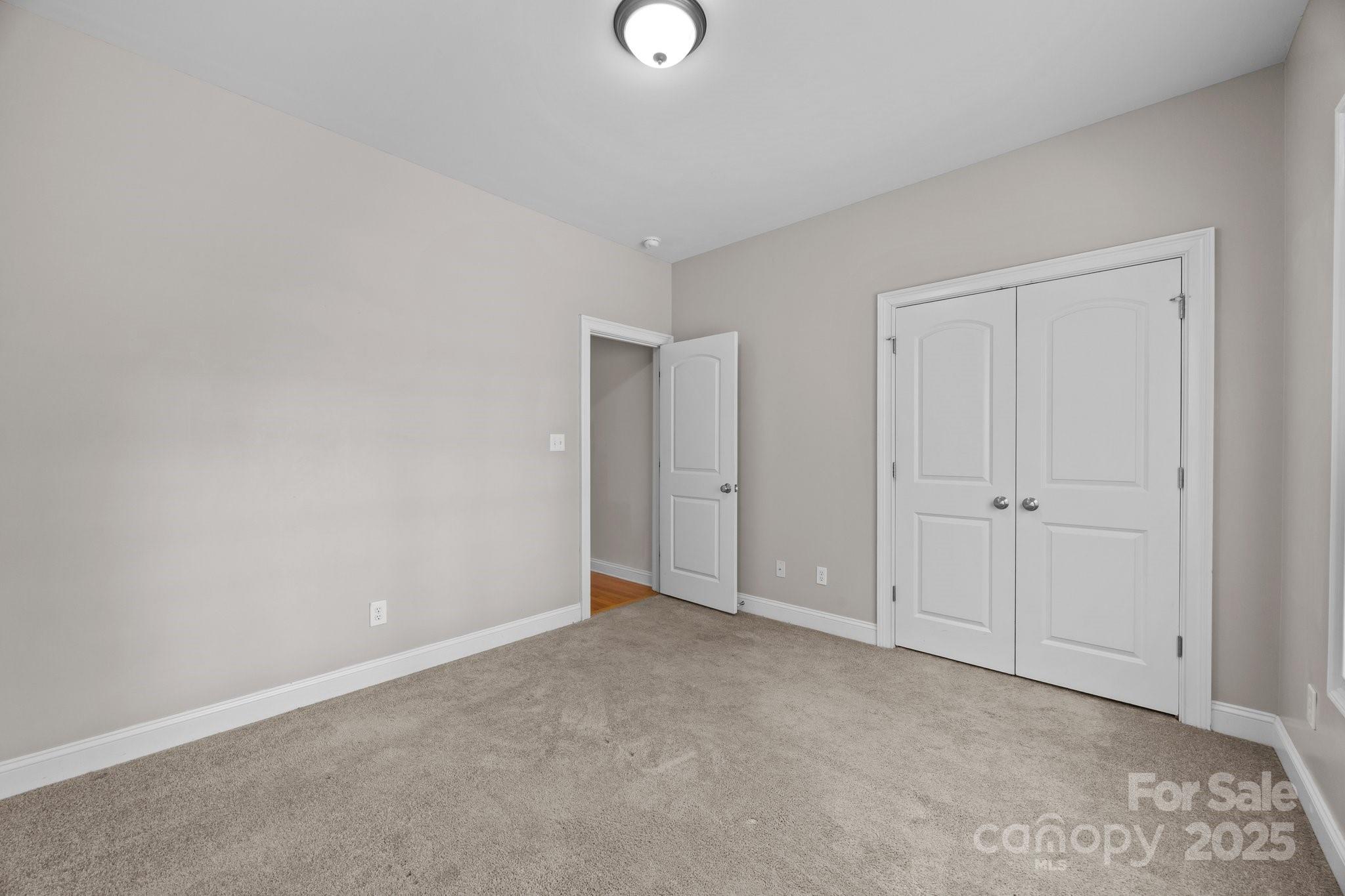 Seven Oaks - Residential