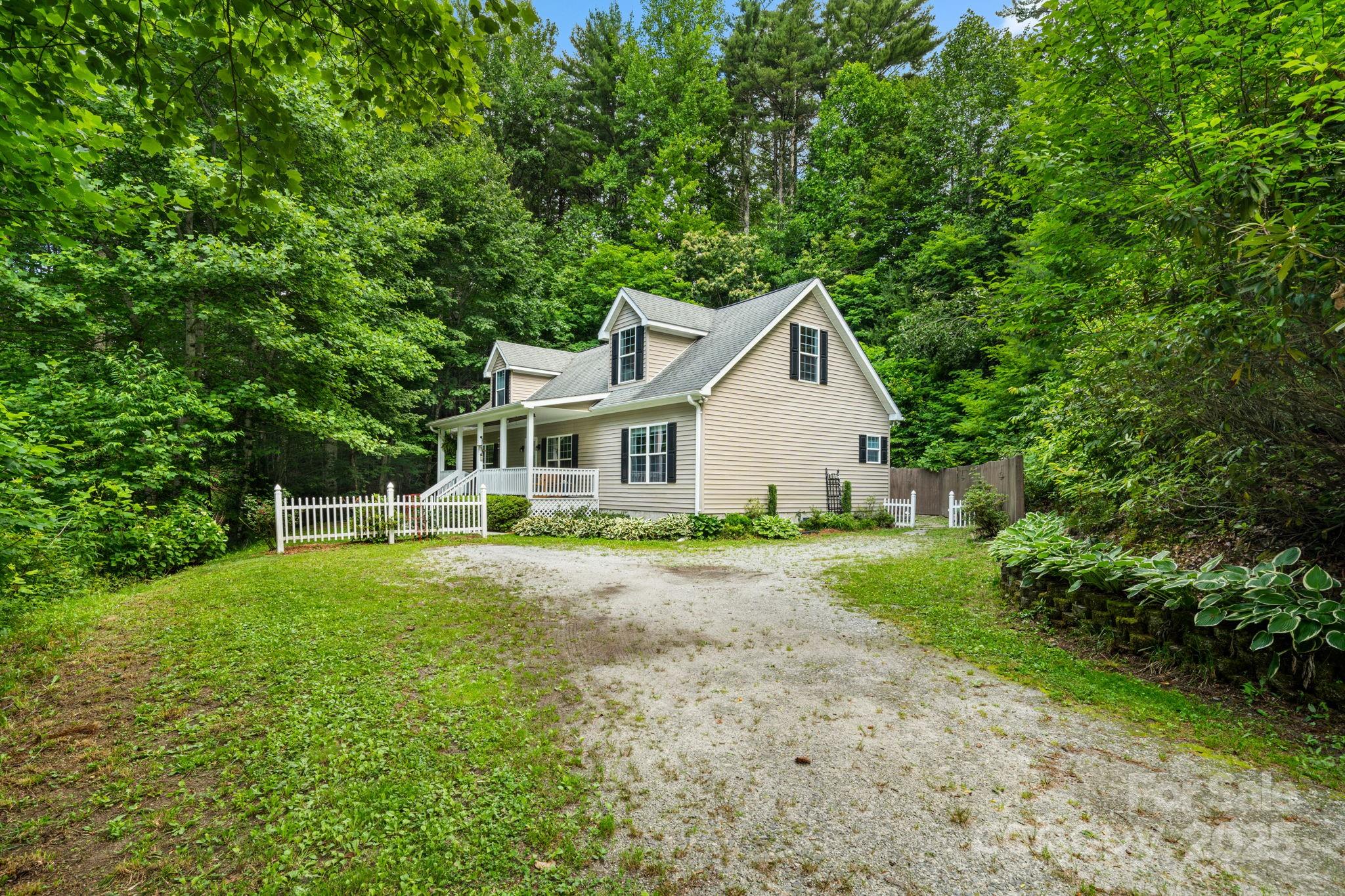 104 Jurassic Drive
