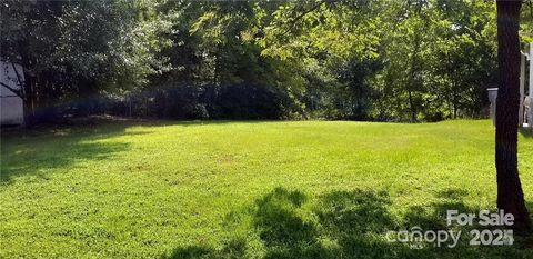 3228 Ross Avenue Charlotte NC 28208
