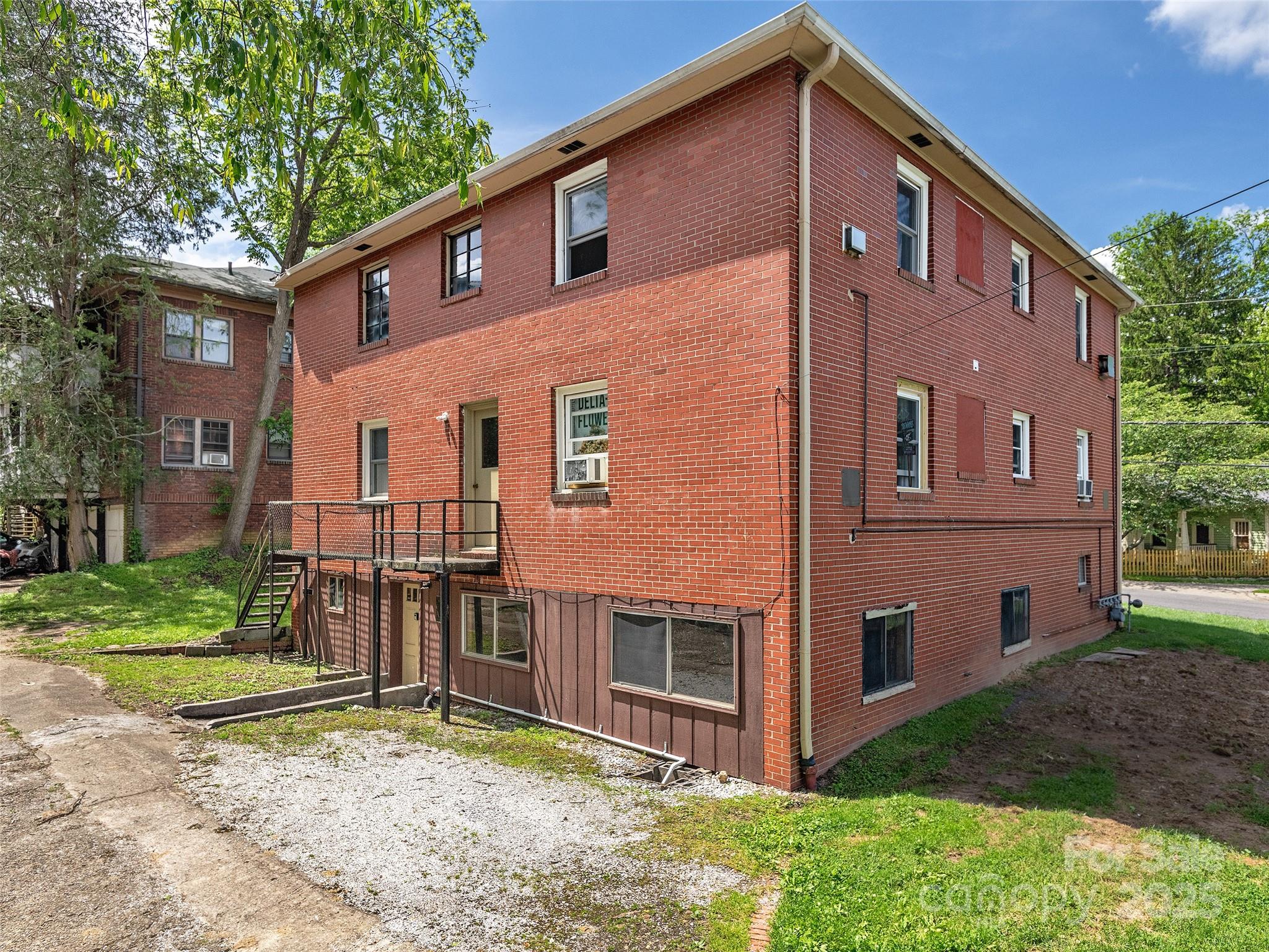 19 Murdock Avenue 1,2,3,4