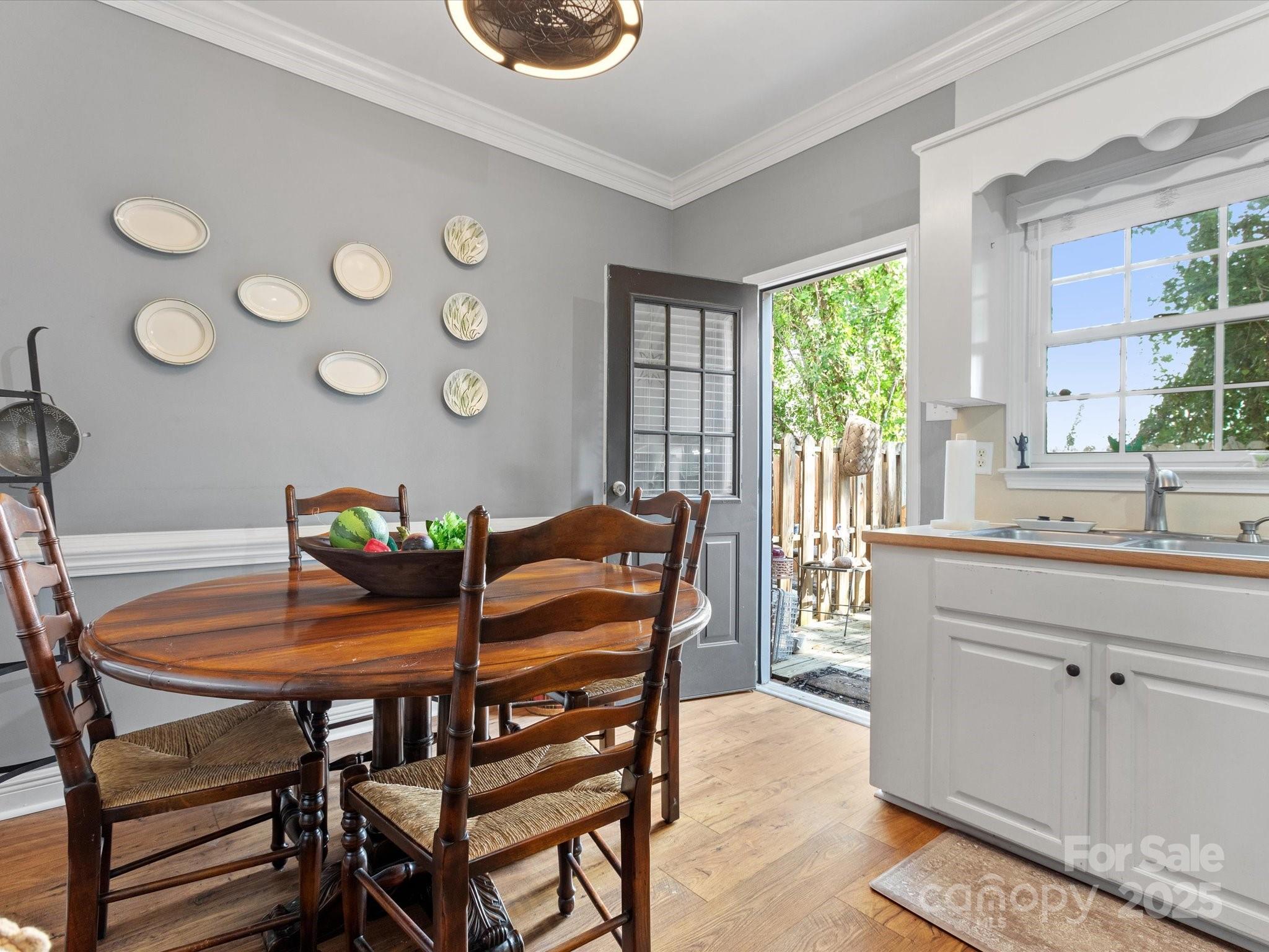 Oakland Villas - Residential