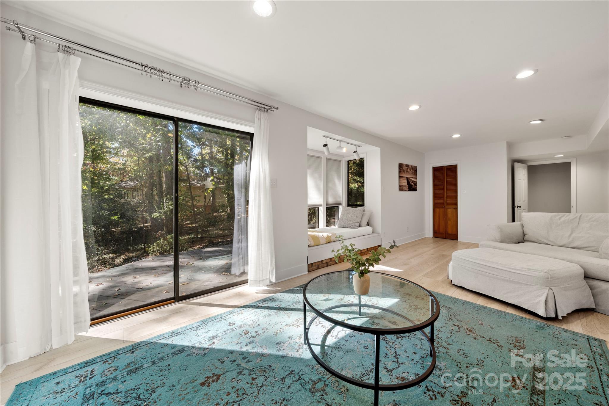 River Hills - Residential