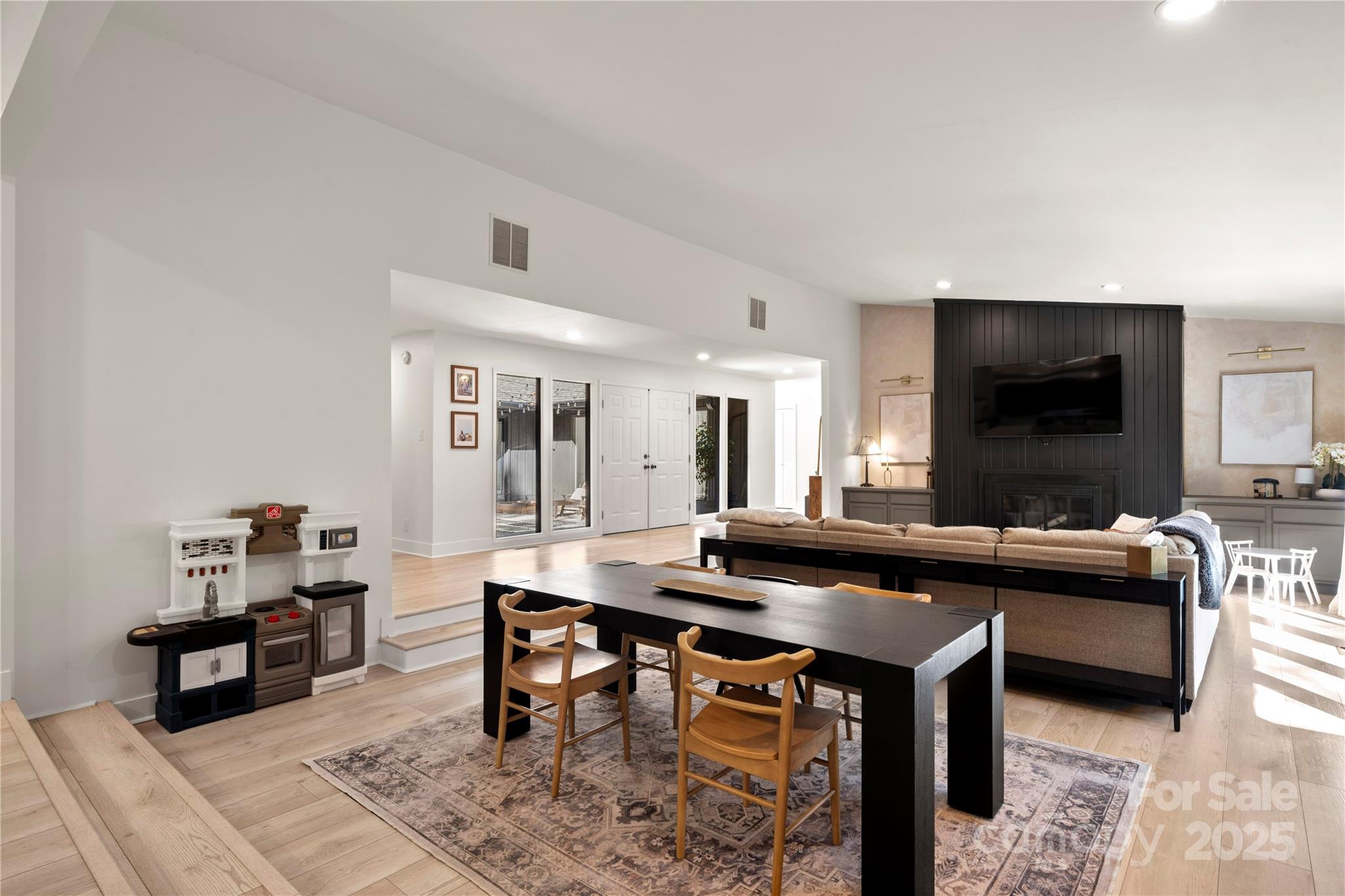 River Hills - Residential