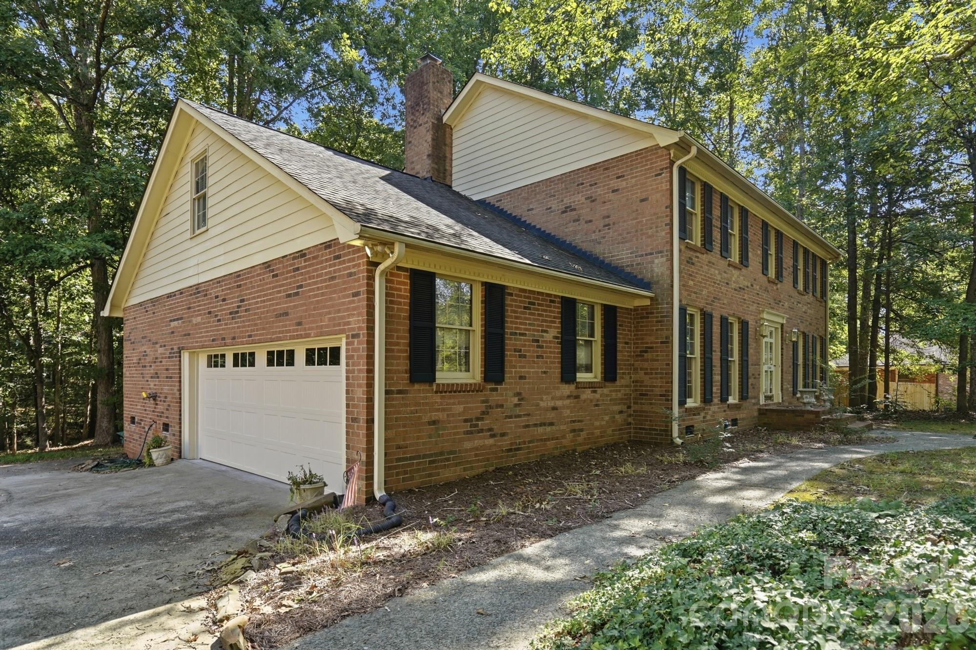 2504 Knights Court