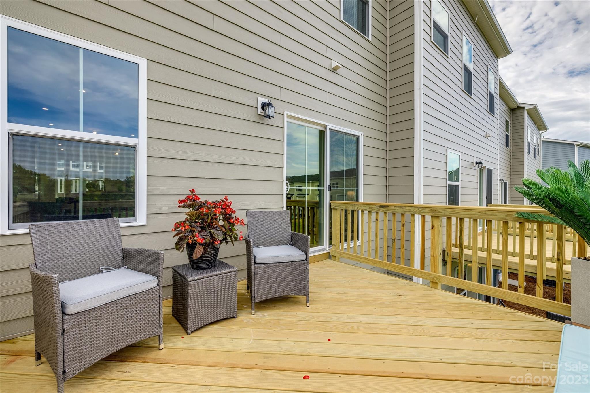 Trinity Townes - Residential