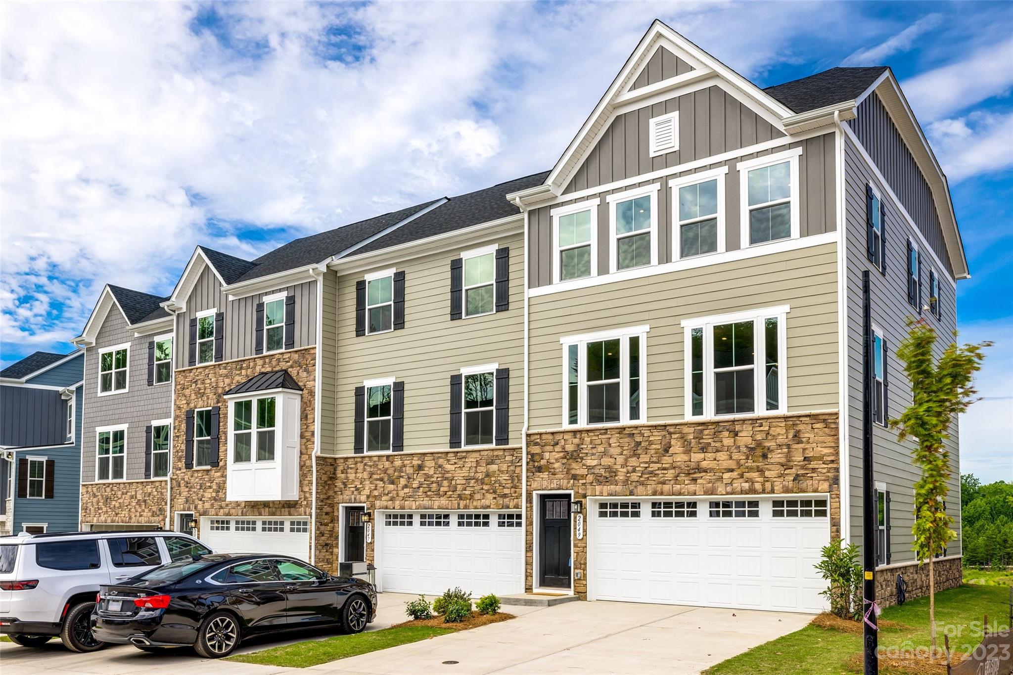 Trinity Townes - Residential