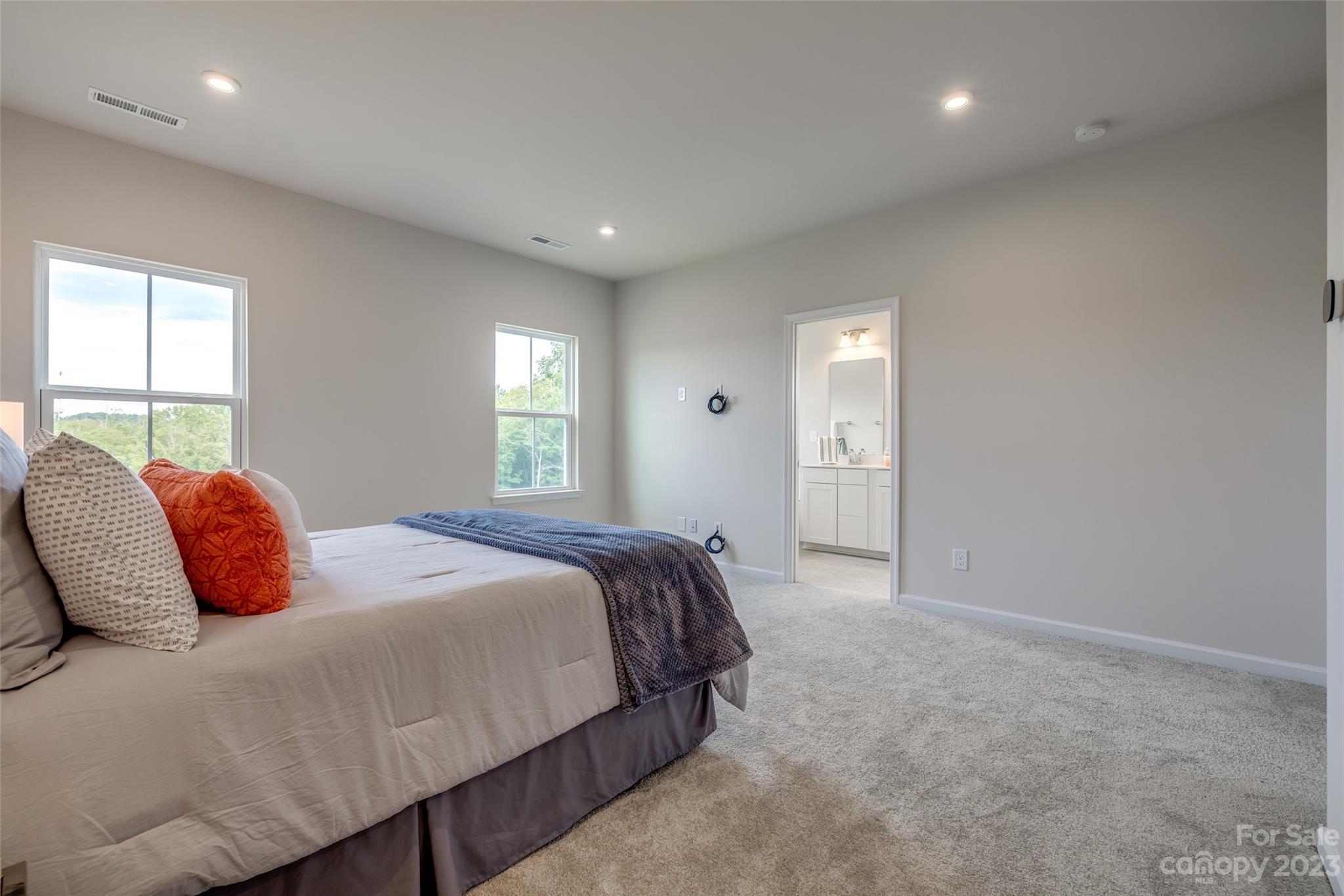 Trinity Townes - Residential