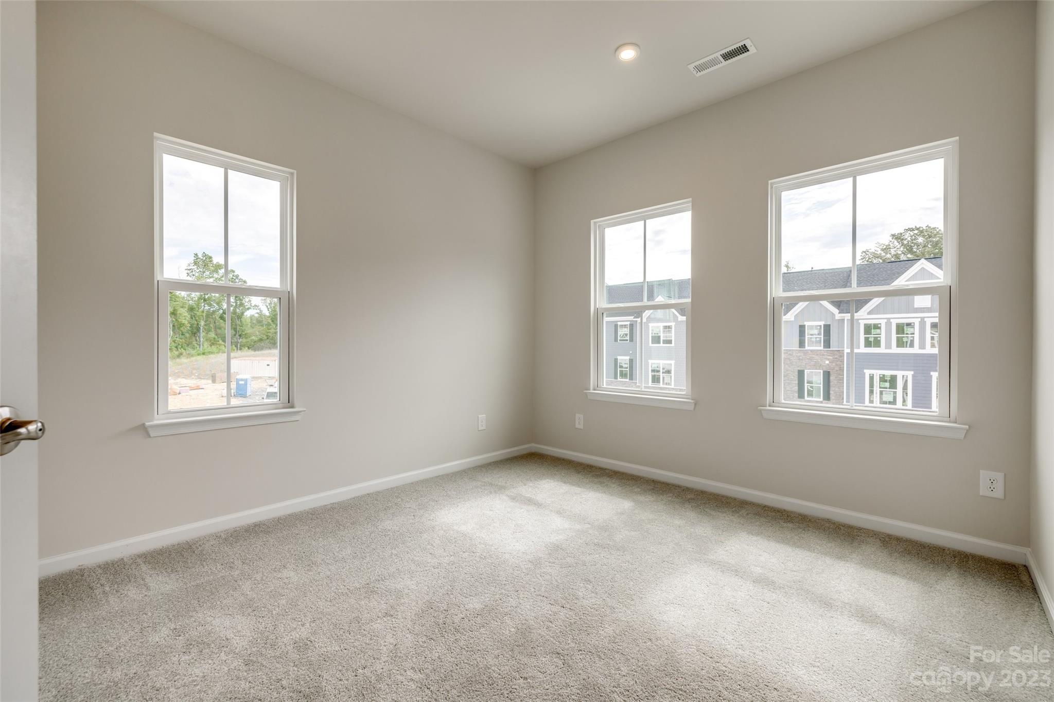 Trinity Townes - Residential