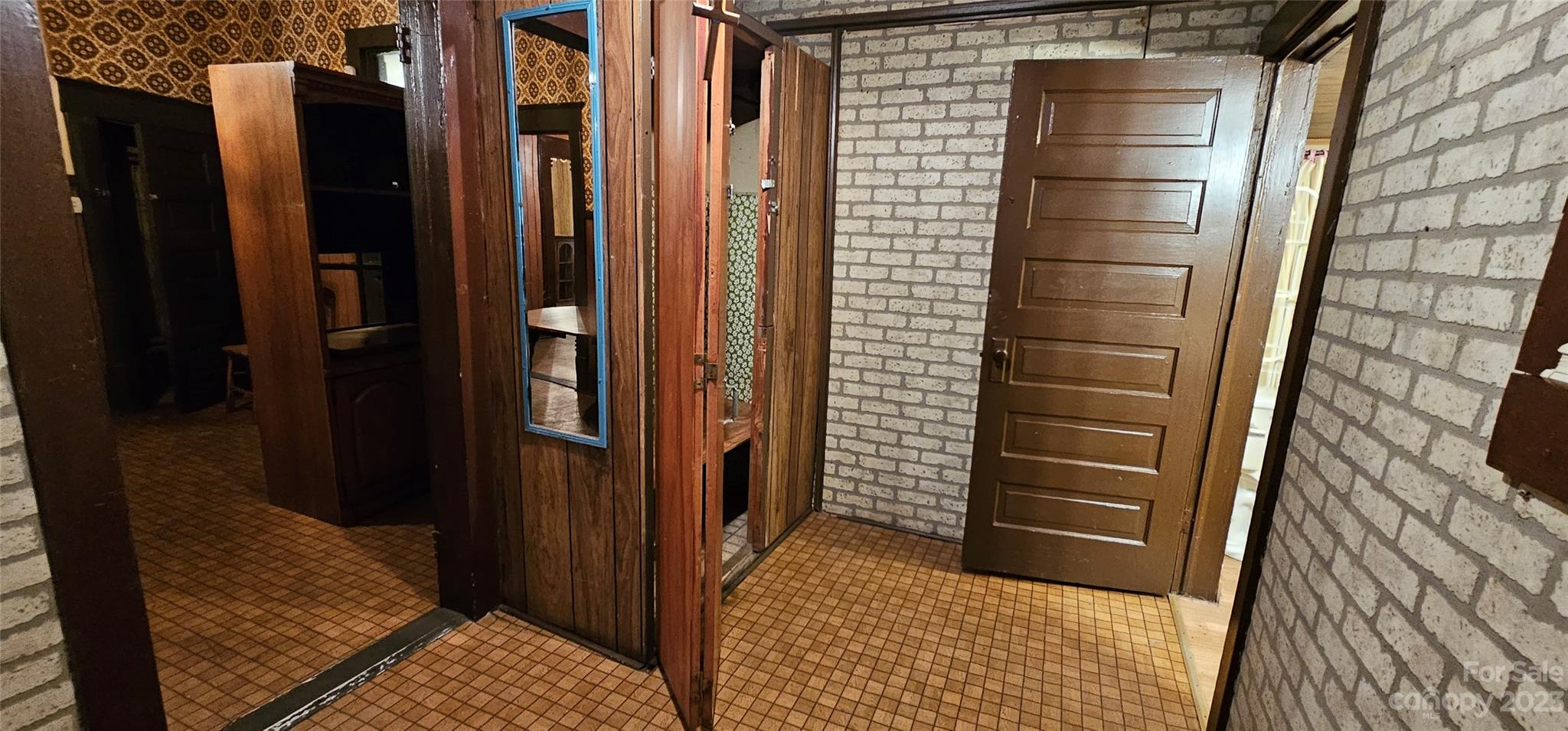 Thomasboro - Residential