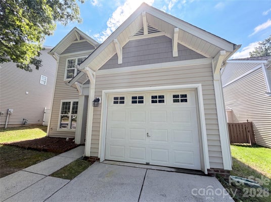 10648 SECRET GARDEN LN, CHARLOTTE, NC 28214 - Image e69cc5f4ebafb7d8de7bc61eb4c718f5/1517618883