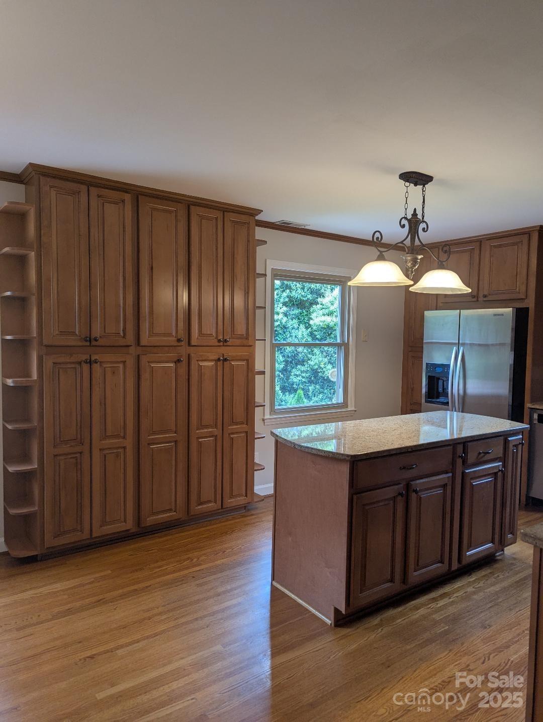 Charlotte, North Carolina 28210, United States, 4 Bedrooms Bedrooms, ,4 BathroomsBathrooms,Residential,Active,132446