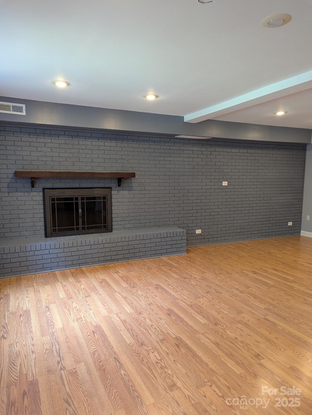 Charlotte, North Carolina 28210, United States, 4 Bedrooms Bedrooms, ,4 BathroomsBathrooms,Residential,Active,132446