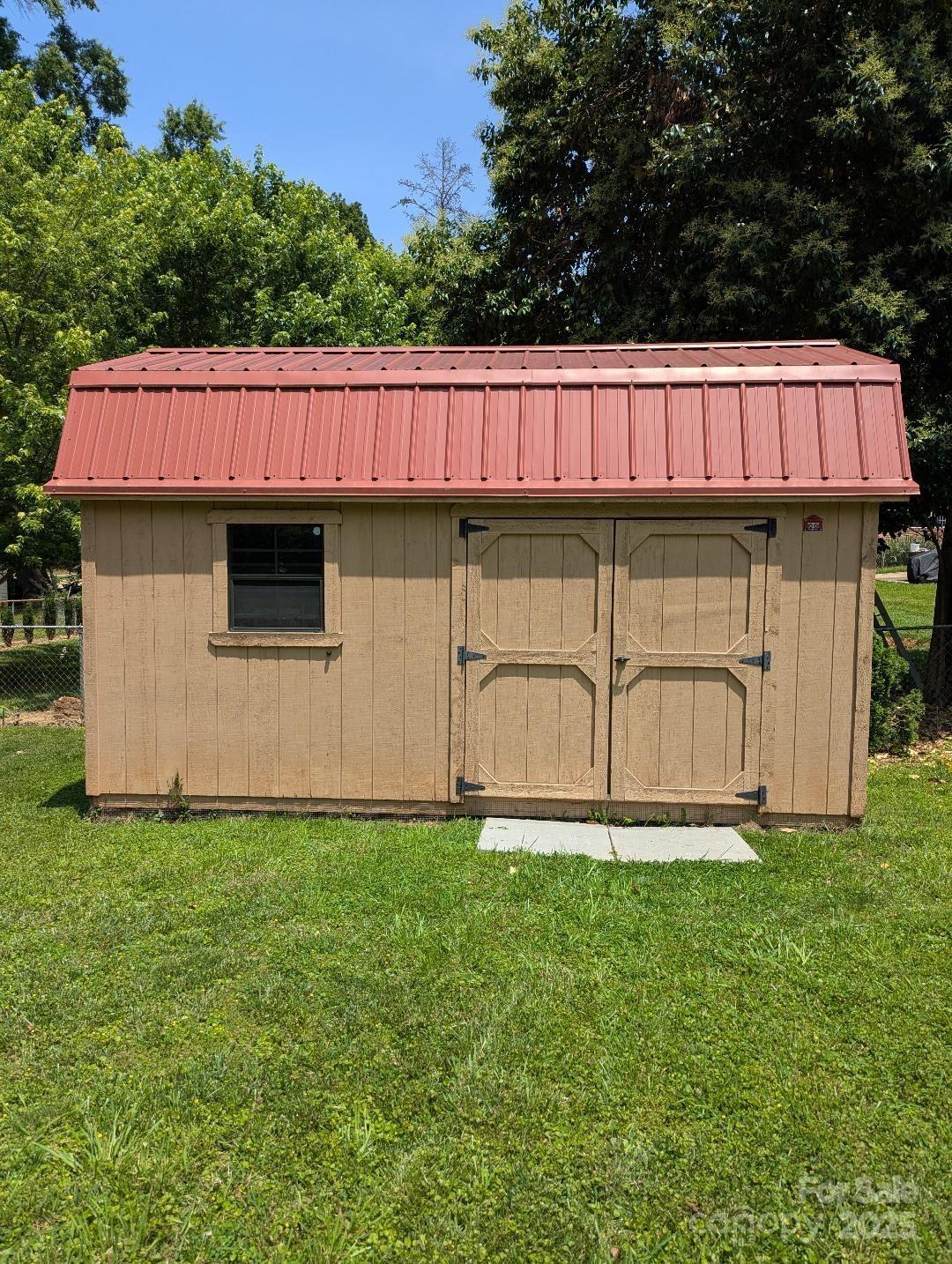 Charlotte, North Carolina 28210, United States, 4 Bedrooms Bedrooms, ,4 BathroomsBathrooms,Residential,Active,132446