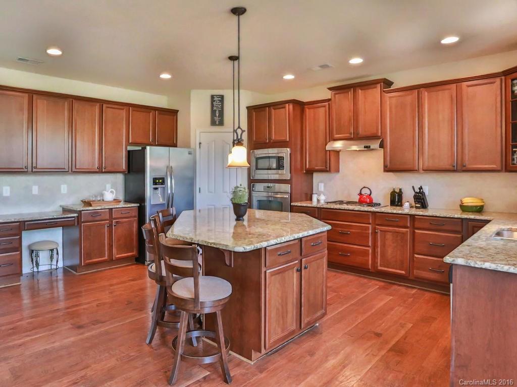 Wellington Chase - Residential