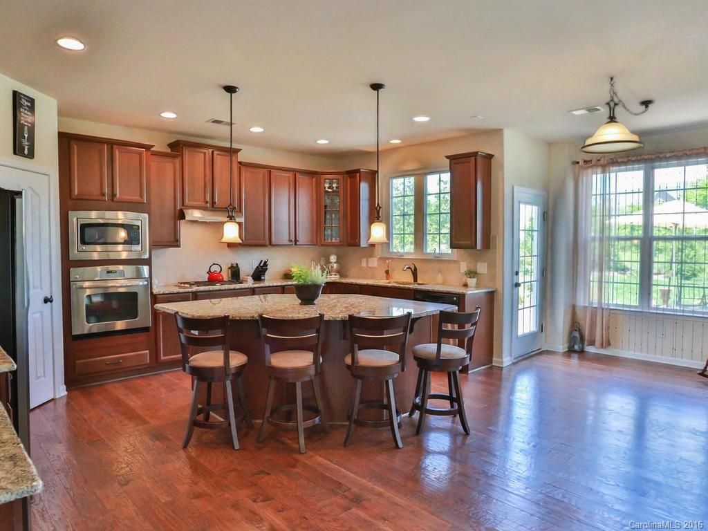 Wellington Chase - Residential