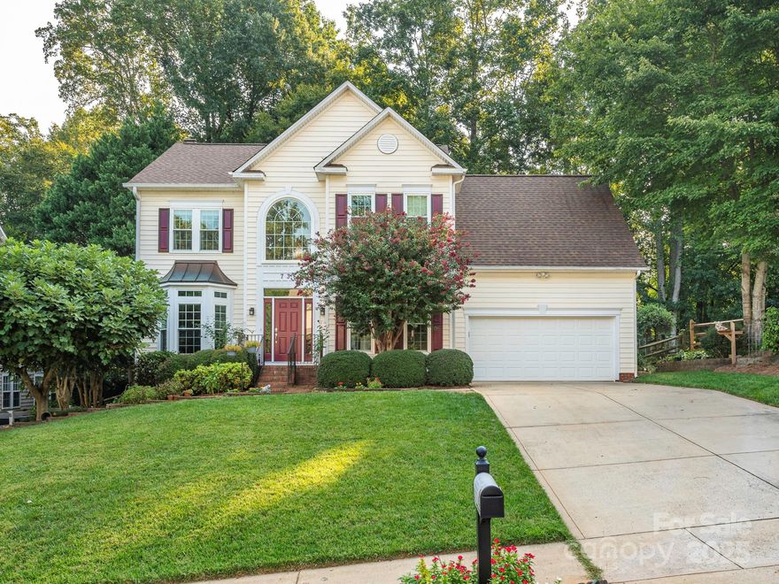 Inviting, light-filled home in desirable Knightsbridge subdivision. Meticulously maintained by the seller, the original owners. Pella windows were recently installed in the entire house. An open layout makes the space ideal for hosting, family gatherings, or daily life. Sip your morning coffee on the screened porch, surrounded by a naturally secluded backyard. The outdoor deck overlooks raised garden beds and blueberry bushes. Recent updates include kitchen appliances, a screened-in porch, replacement of all windows, re-piped plumbing, a frameless shower in the primary bathroom, leaf filter gutter protection, additional attic insulation, a gas fireplace, and more. Finished space at the rear of the garage makes a perfect home office or getaway. Walk-in attic storage on both sides of the bonus room. Just minutes to I-77 and Charlotte, with the benefits of Fort Mill taxes and schools. The complete package: location, upgrades, and a gracious floor plan.