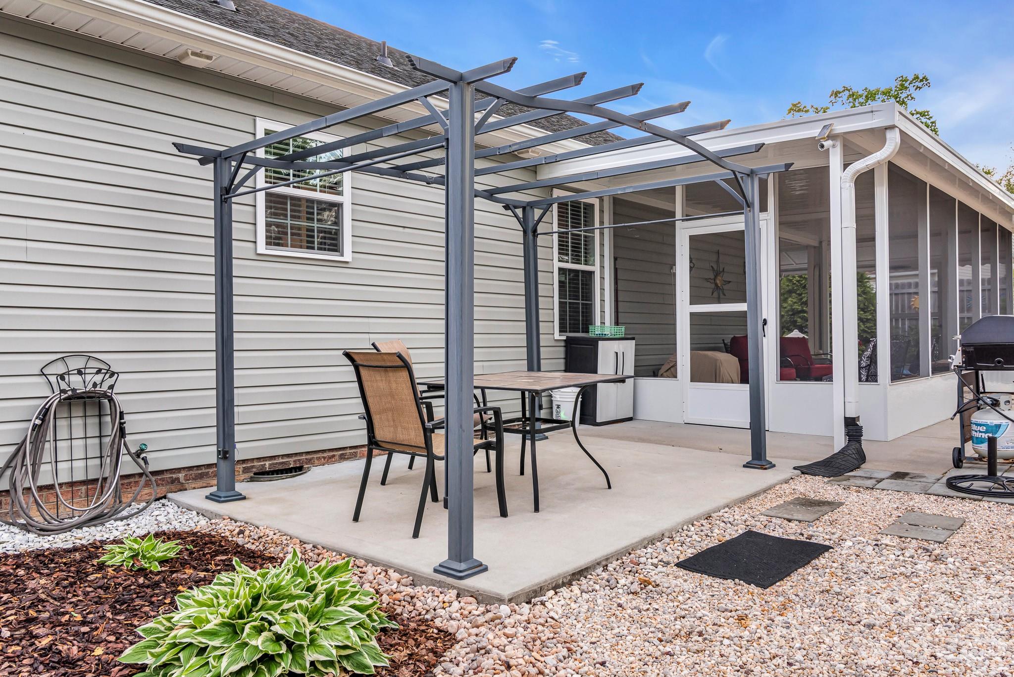 Shady Creek - Residential