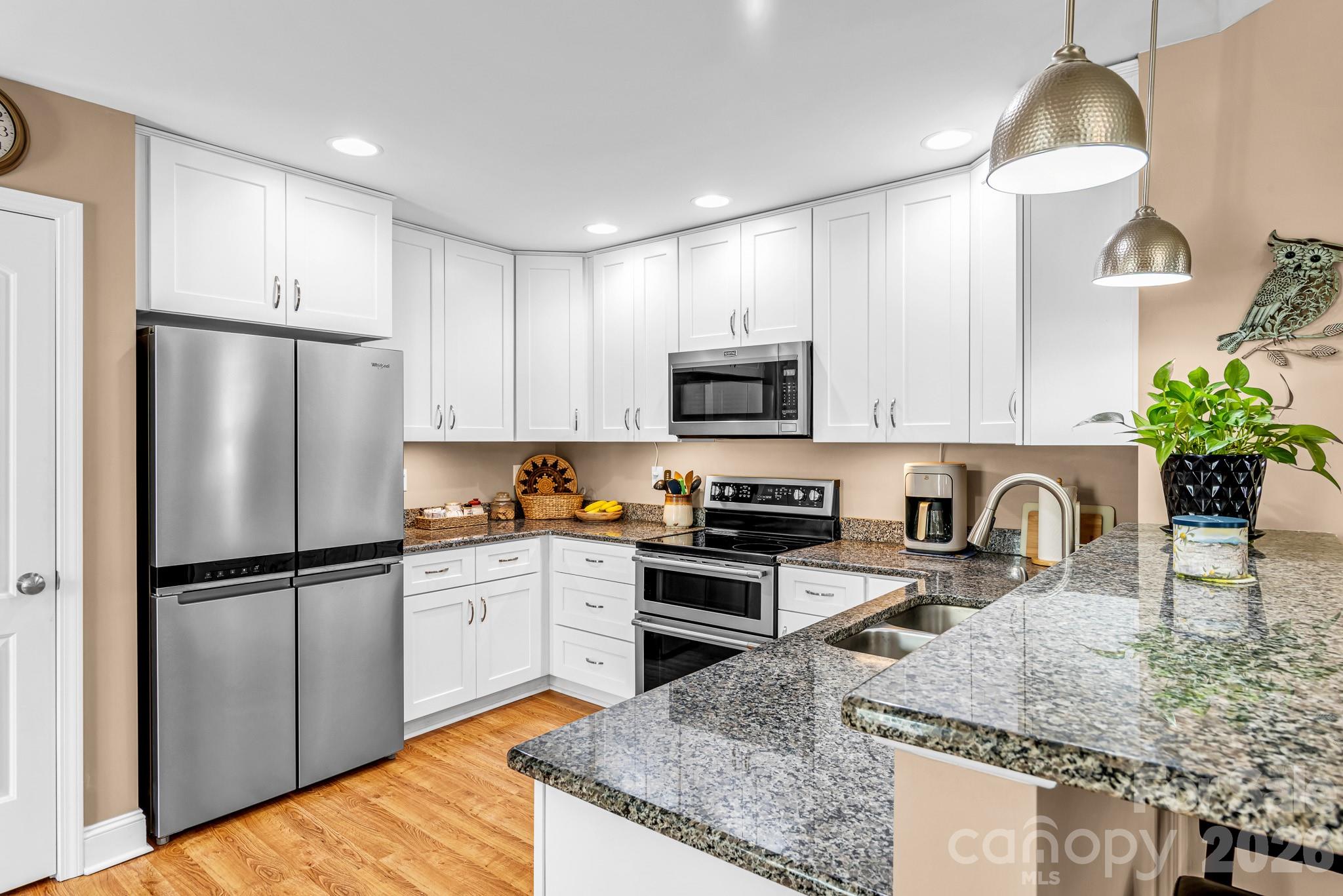 Shady Creek - Residential