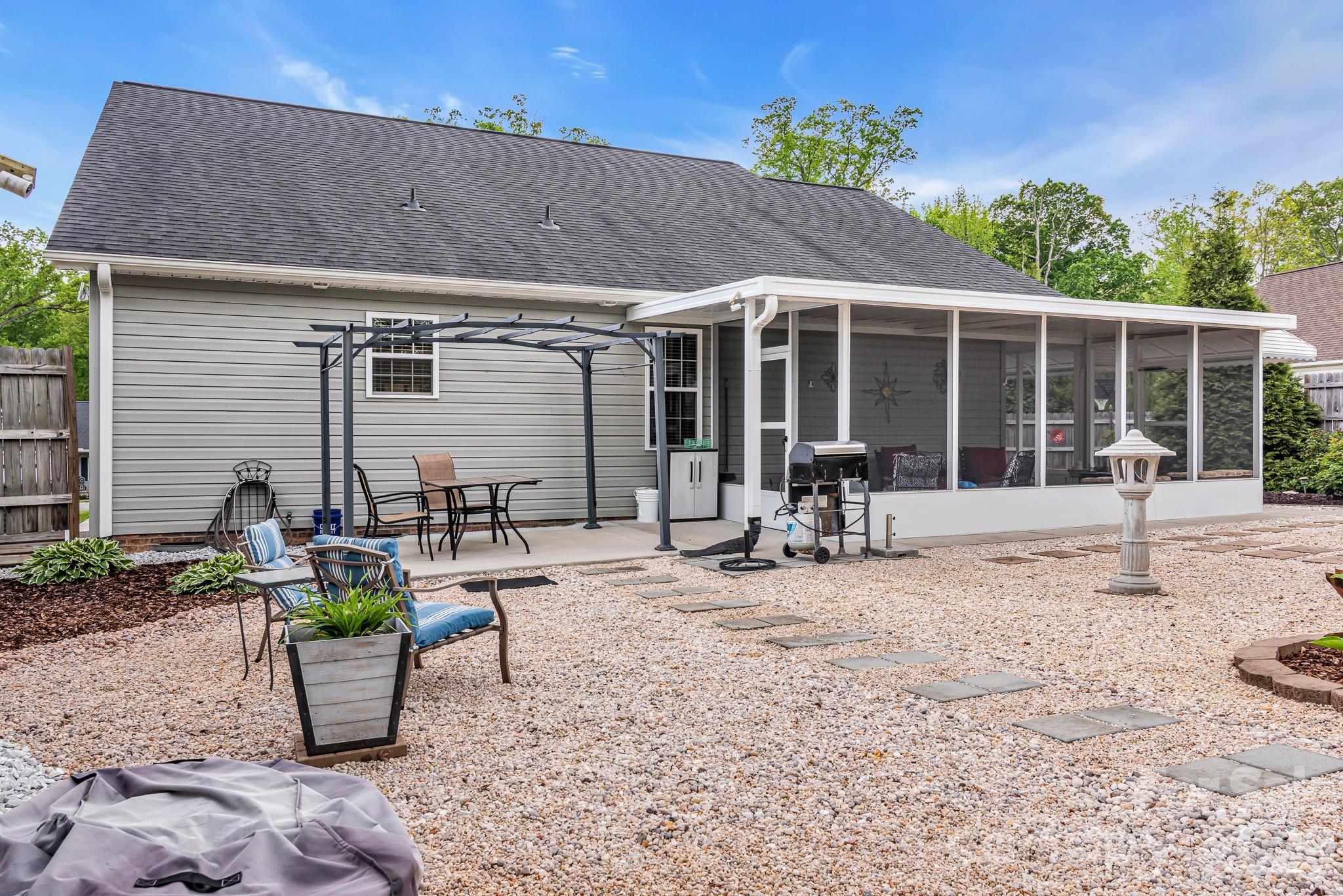 Shady Creek - Residential