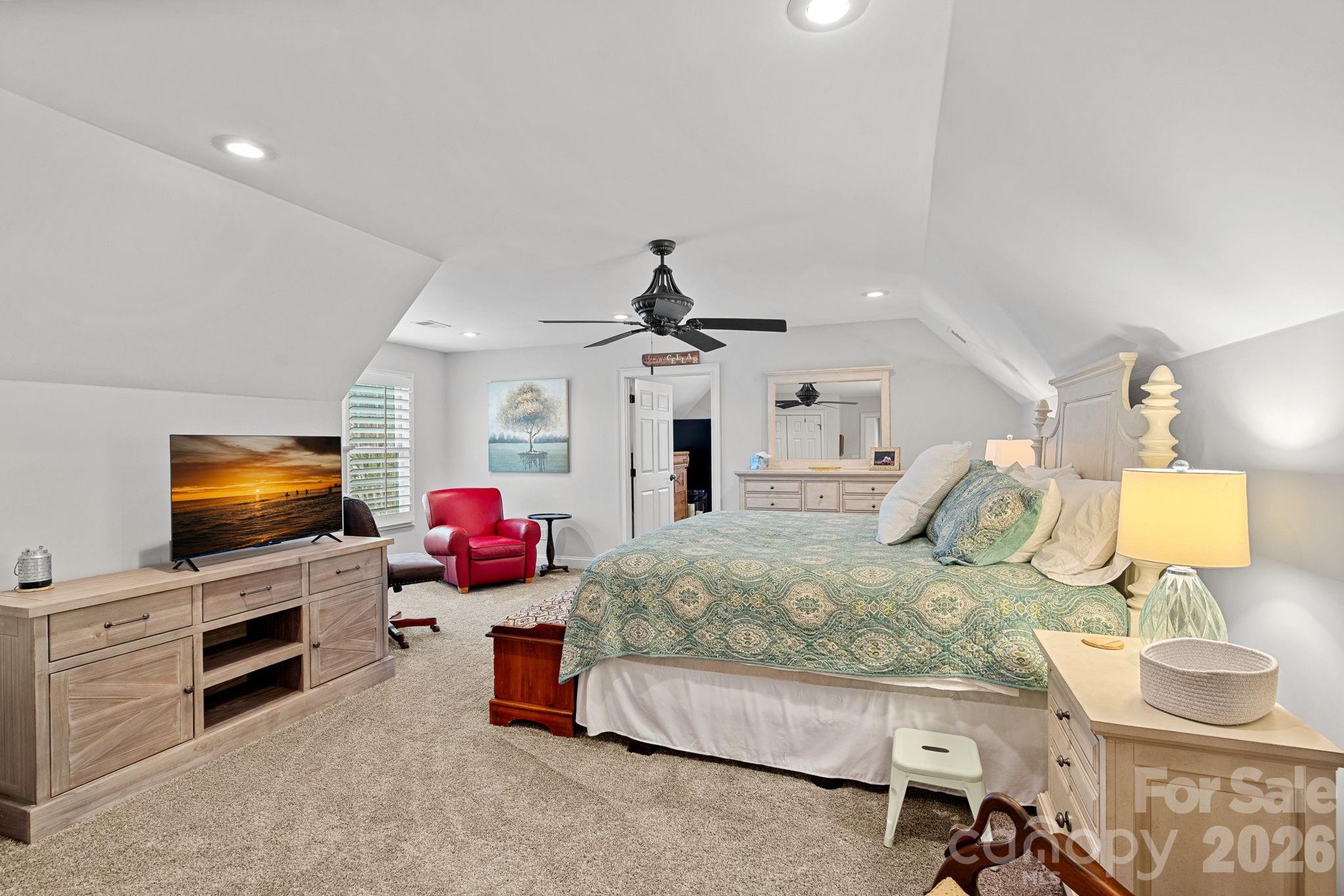 Sailview - Residential