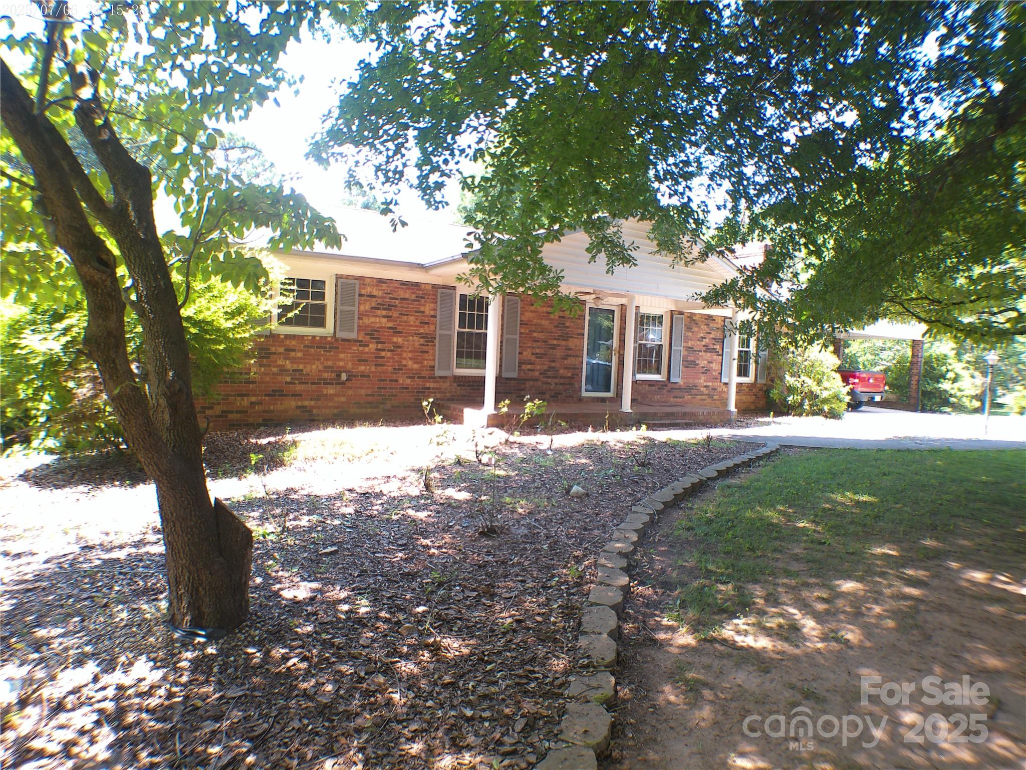 315 Terrace Place 9