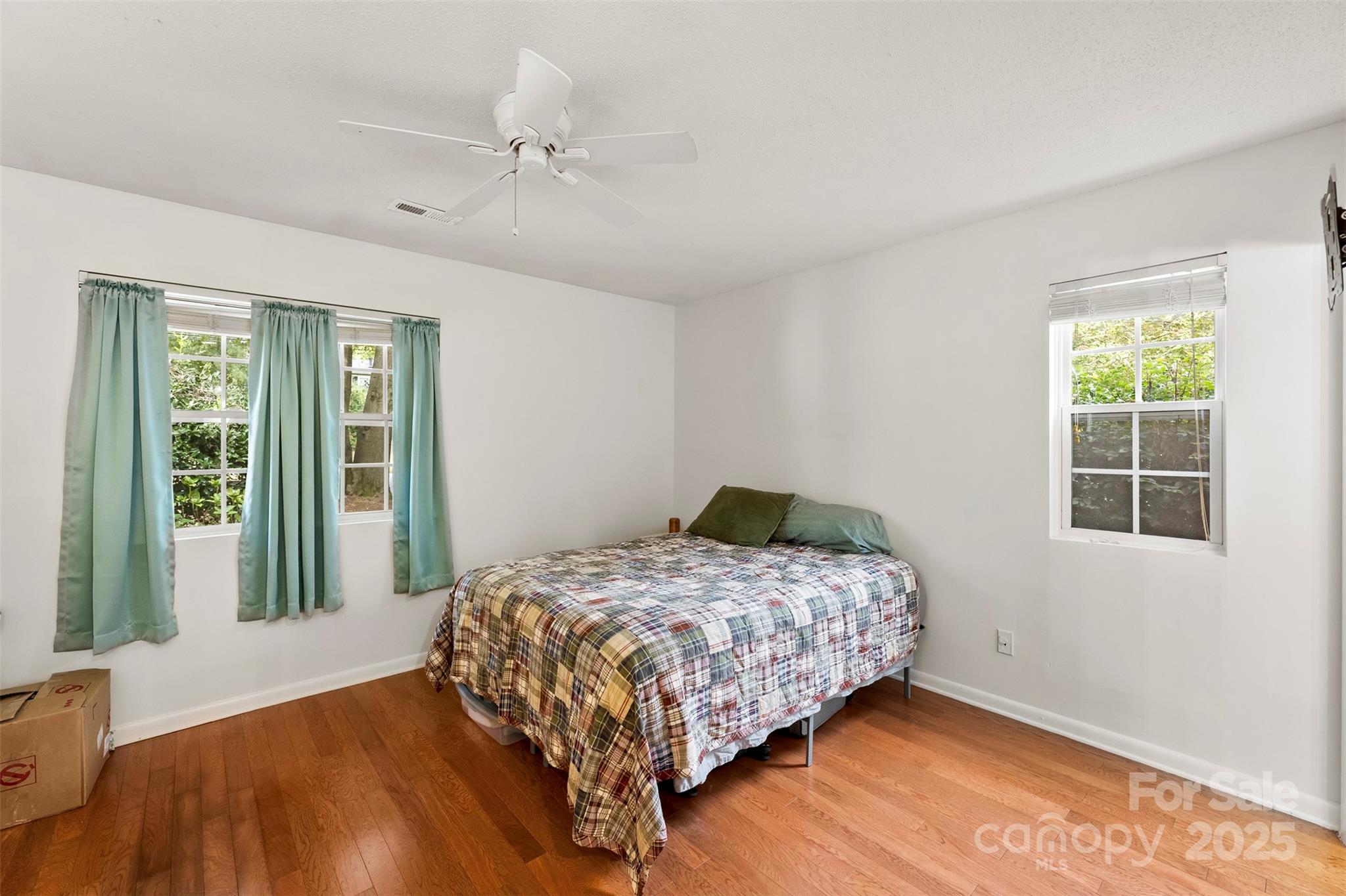 Huntingtowne Farms - Residential Income