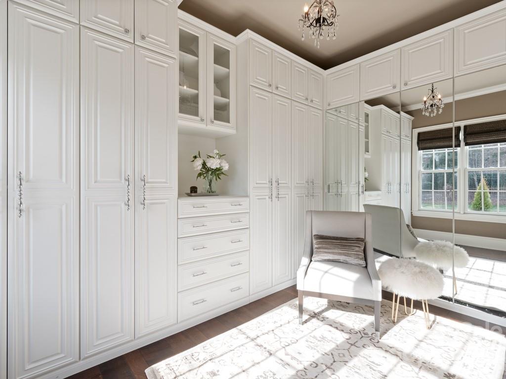 Longview - Residential