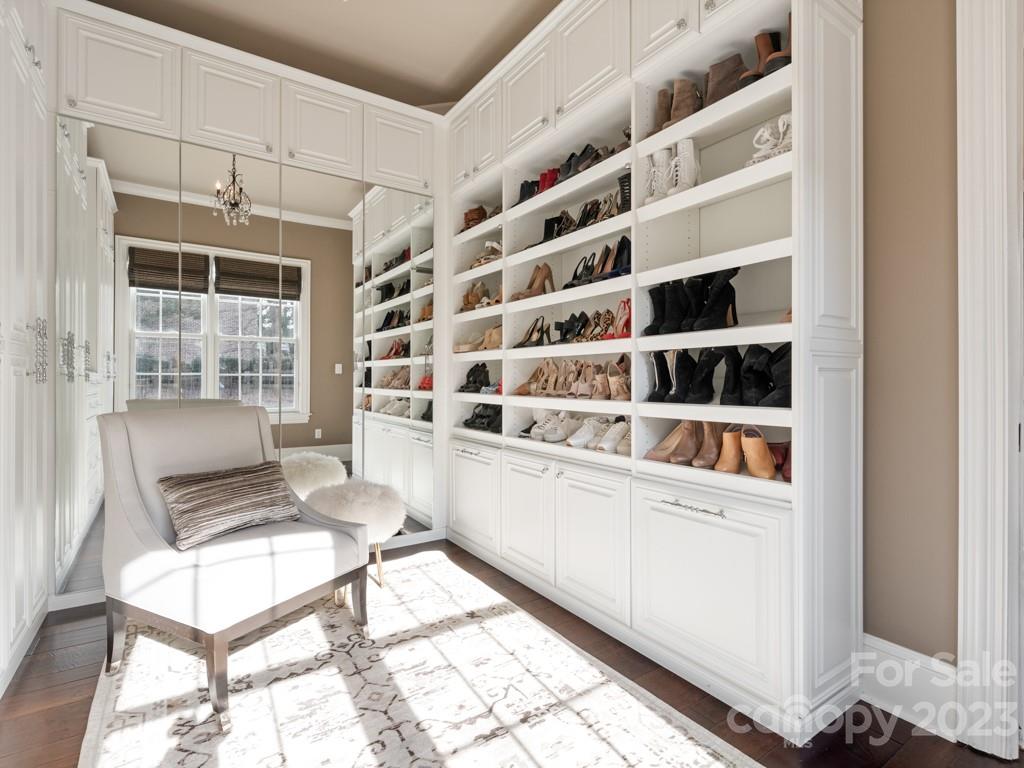 Longview - Residential