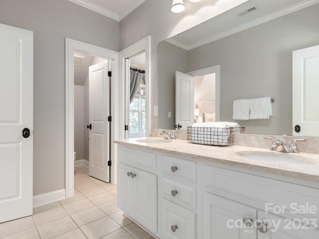 Longview - Residential