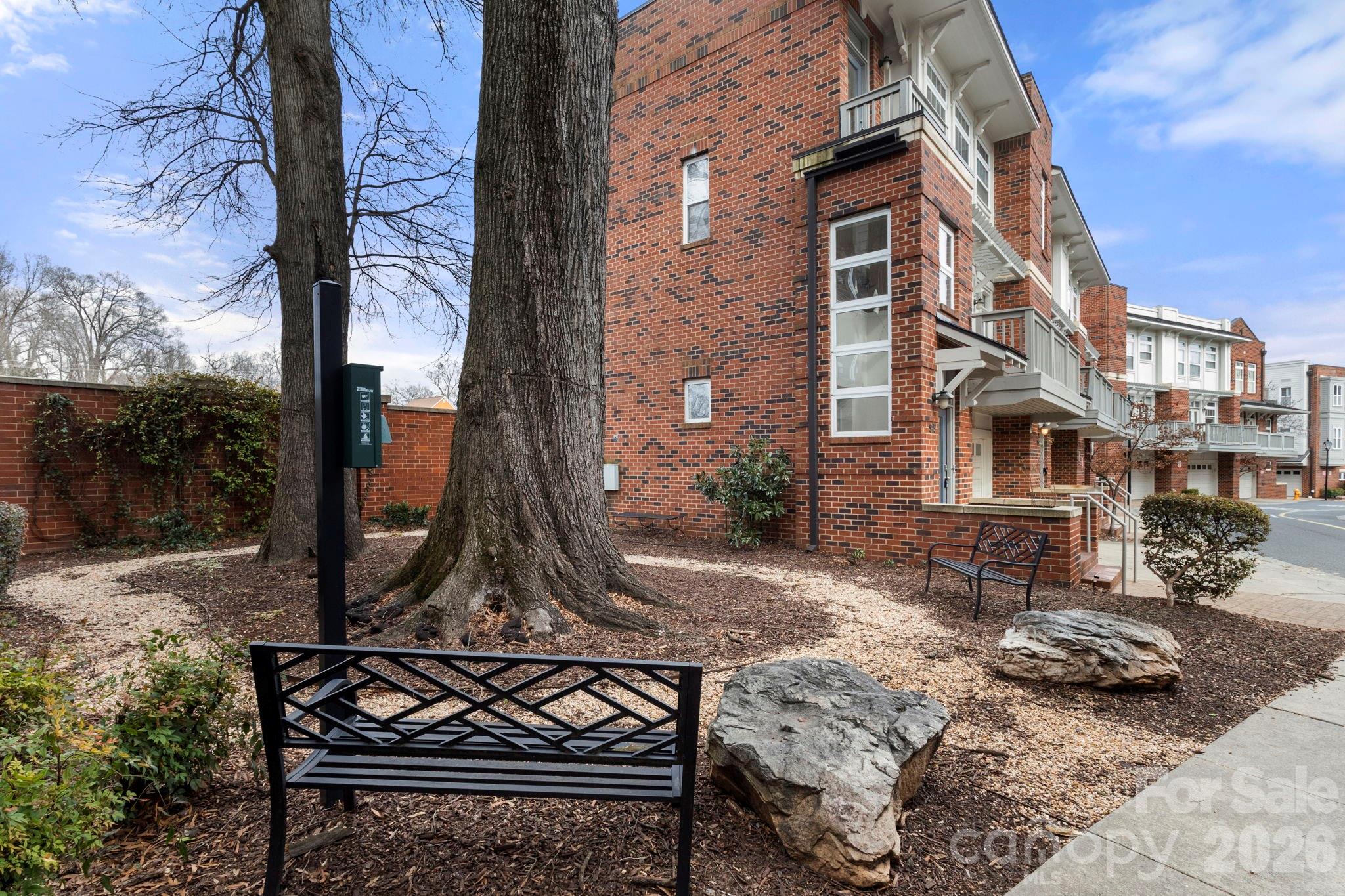 Elizabeth Village - Residential