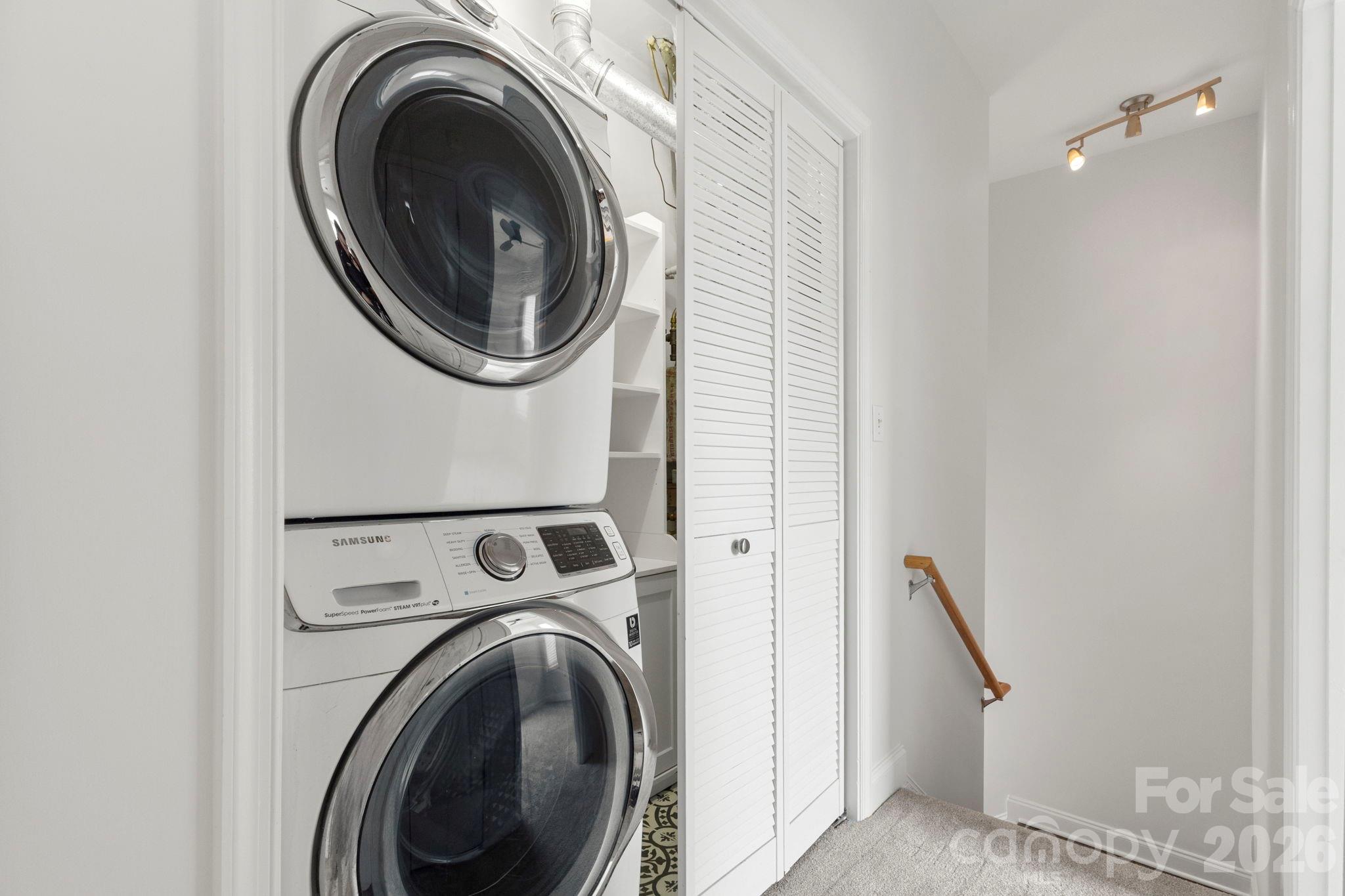 Elizabeth Village - Residential