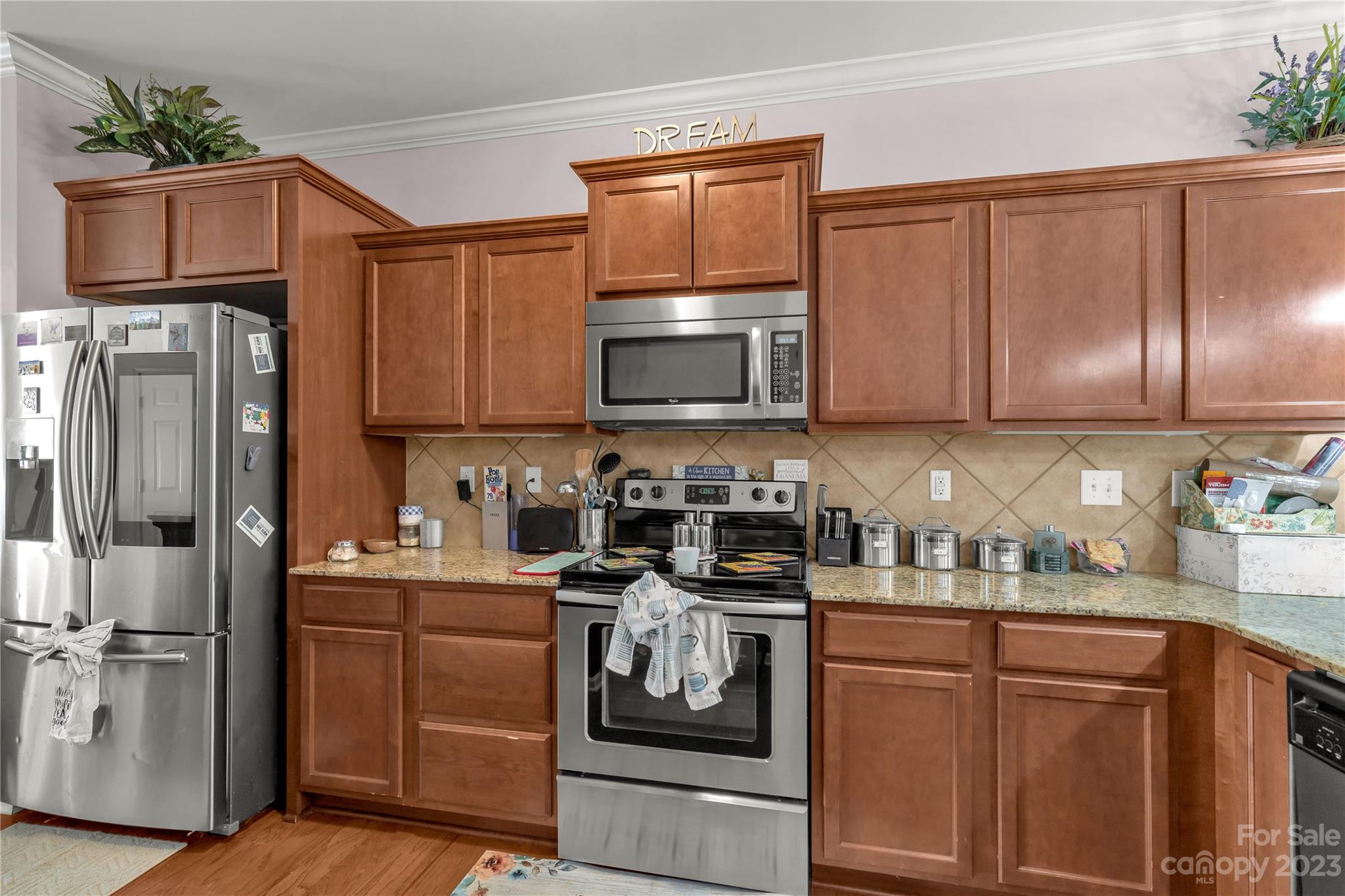 Newport Lakes - Residential