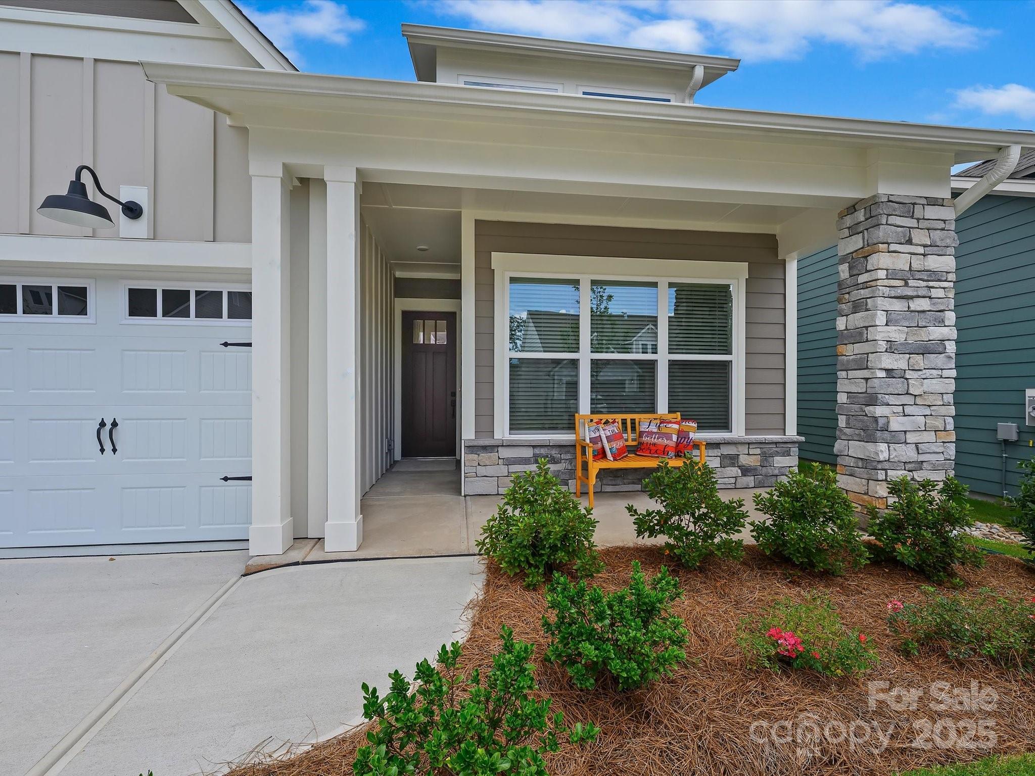 1131 Meander Lane