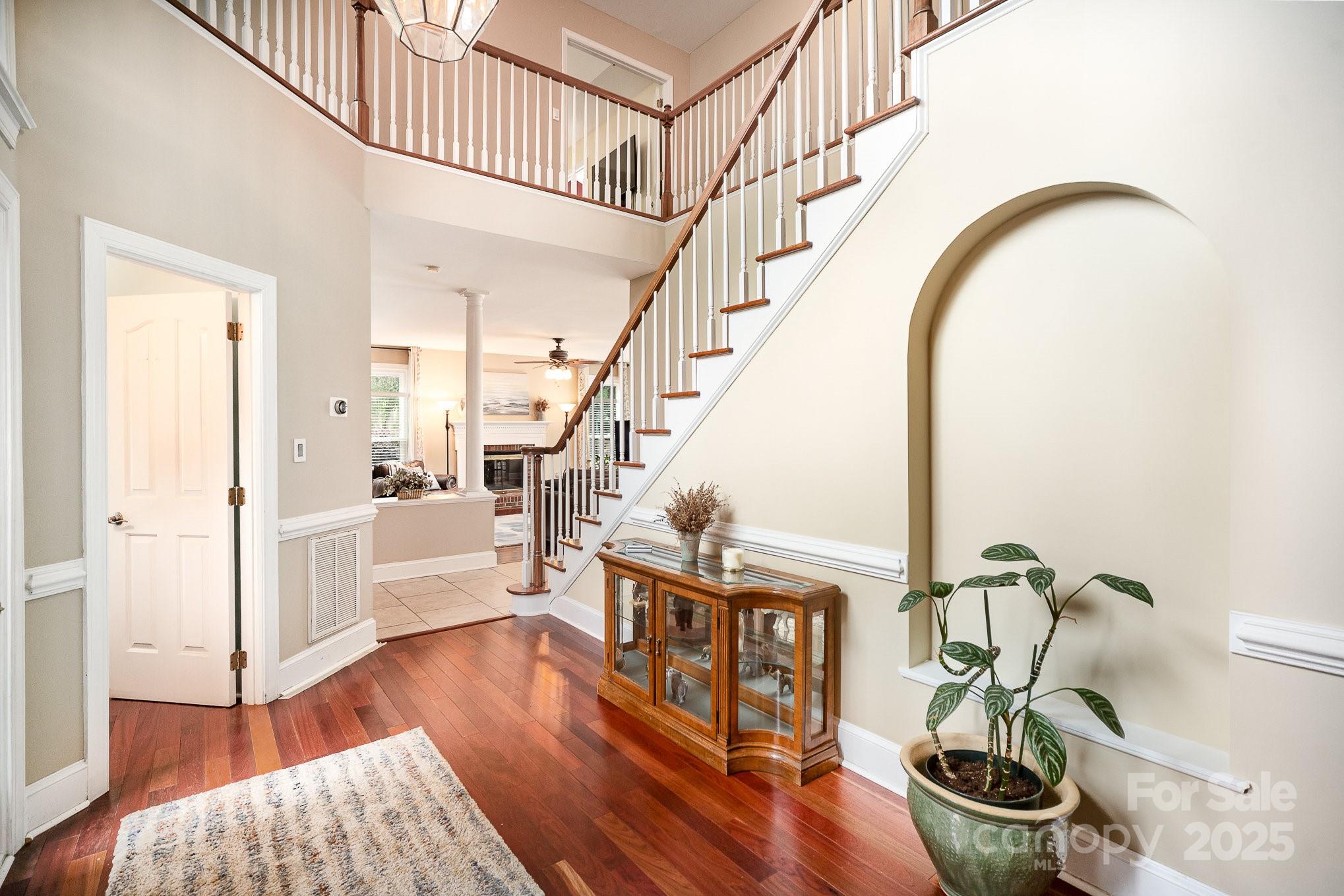 3409 Pondview Lane