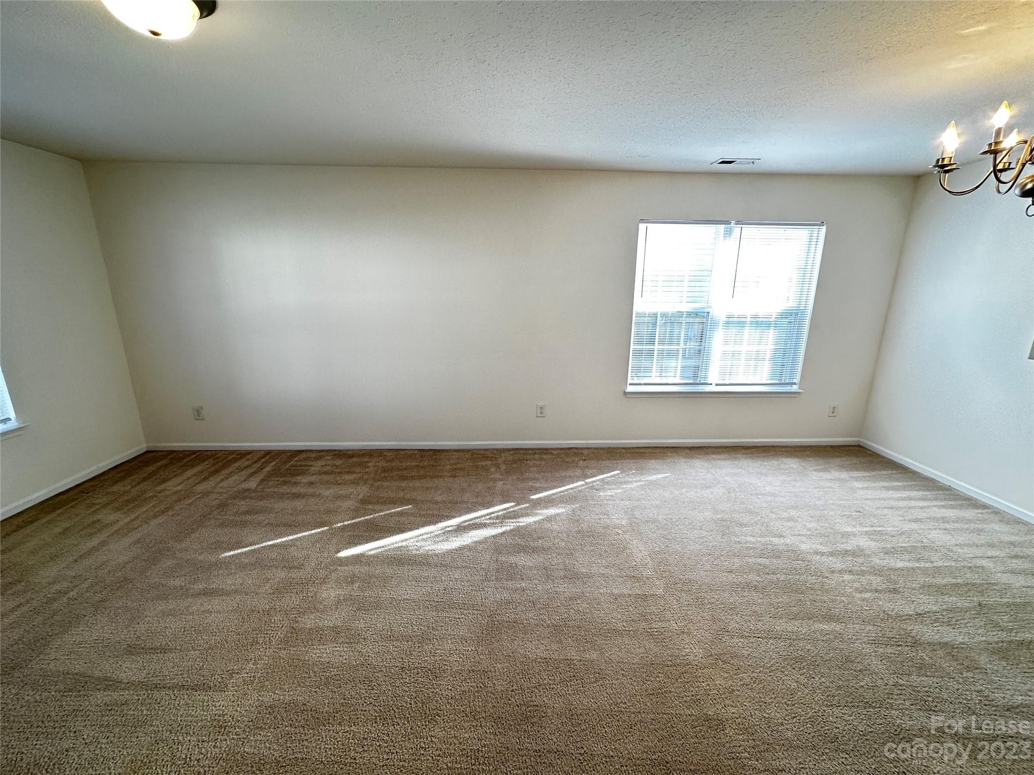 Twin Oaks - Residential Lease