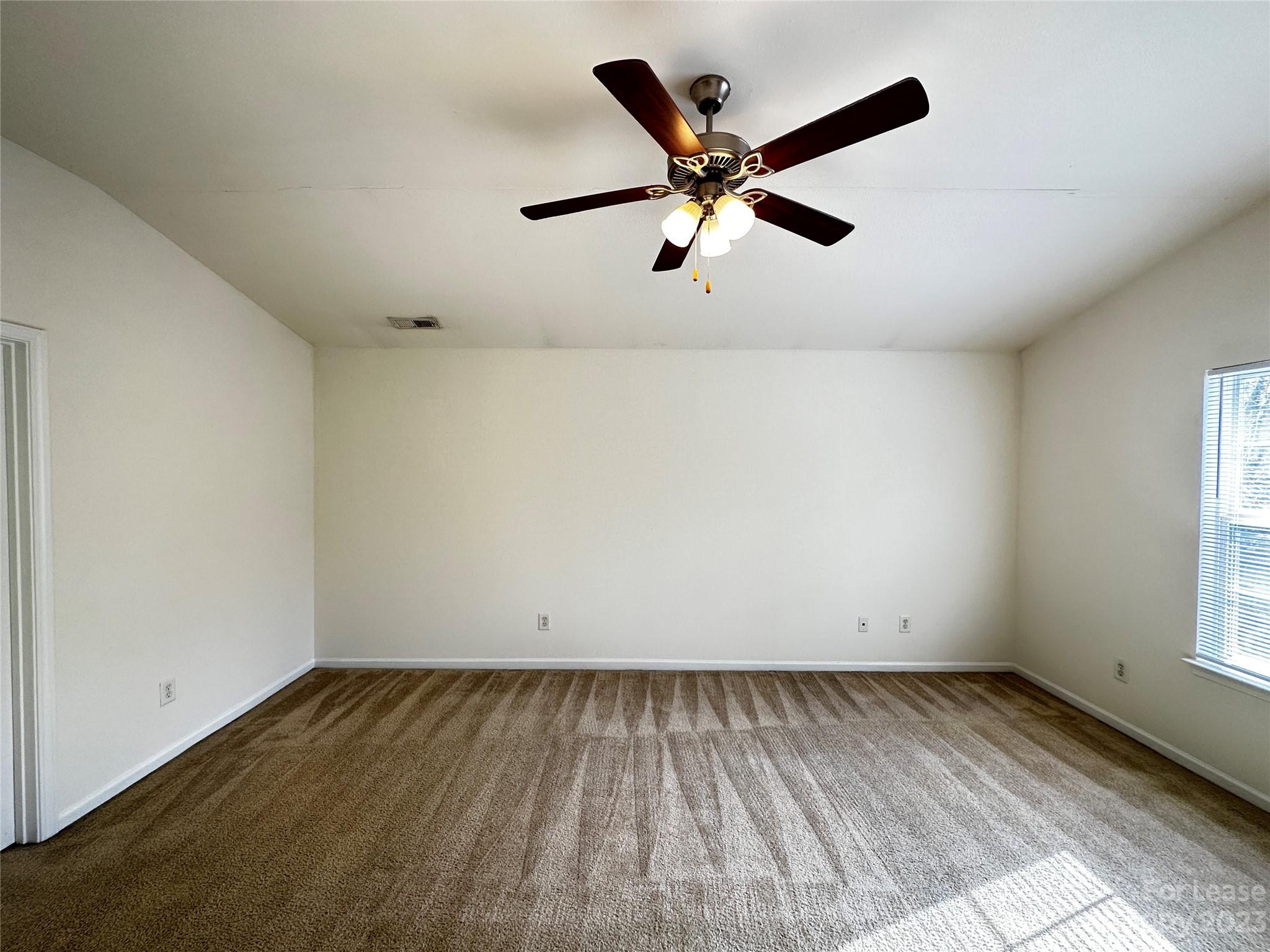 Twin Oaks - Residential Lease