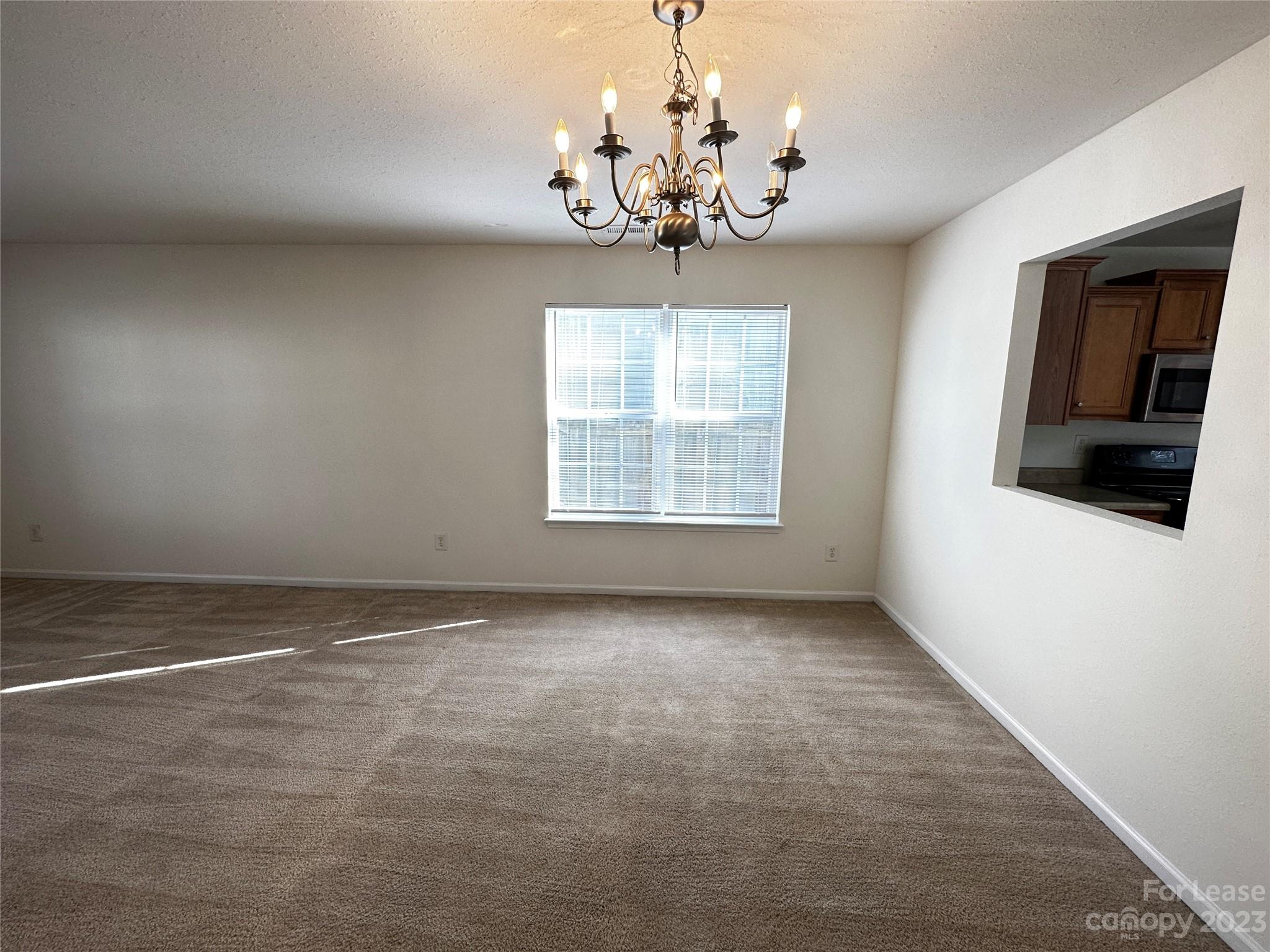 Twin Oaks - Residential Lease