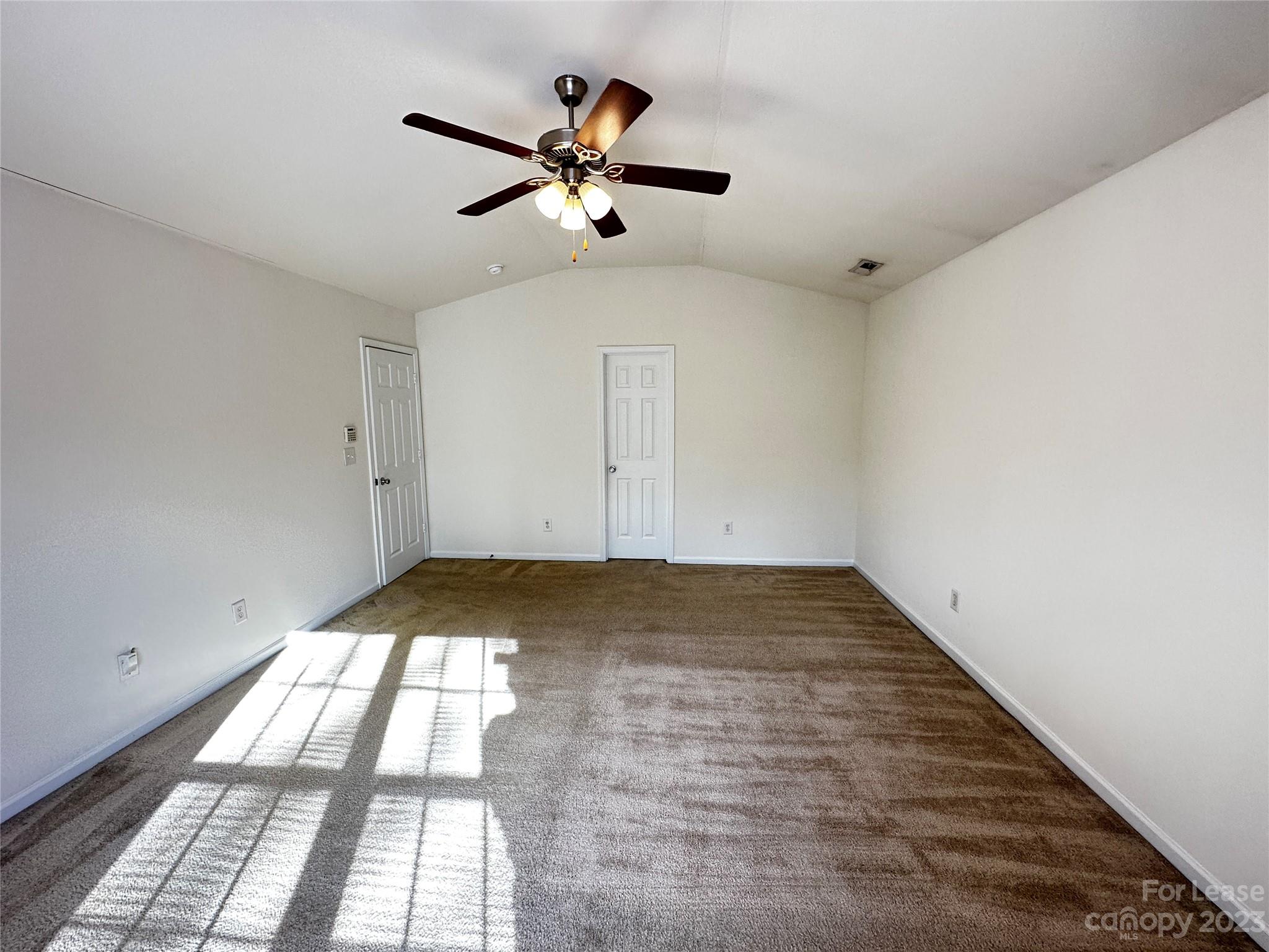 Twin Oaks - Residential Lease