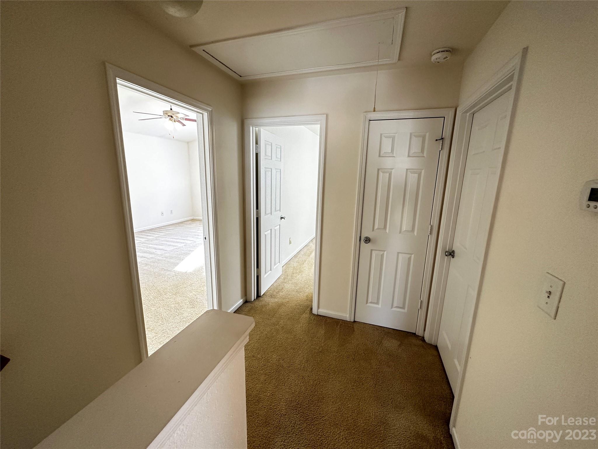 Twin Oaks - Residential Lease